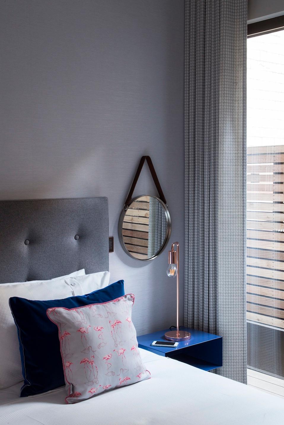 Large Bespoke Pair of Blue Robot Nightstands Bedside Tables For Sale 1