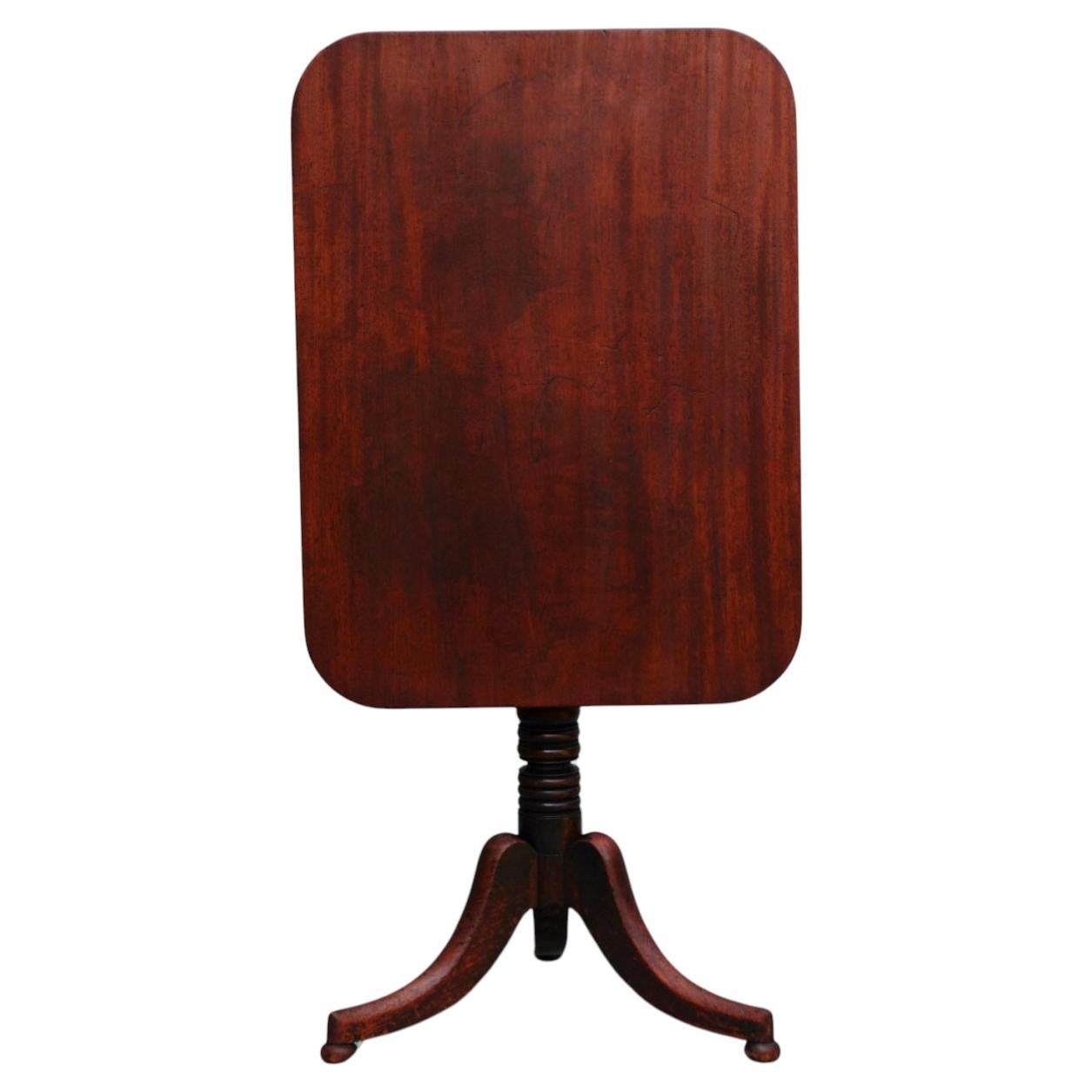 Mesa de baño inglesa antigua, rectangular, de caoba, con patas torneadas, de alrededor de 1890 en venta