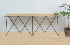 Grande table console moderne en chêne avec dessus en chêne