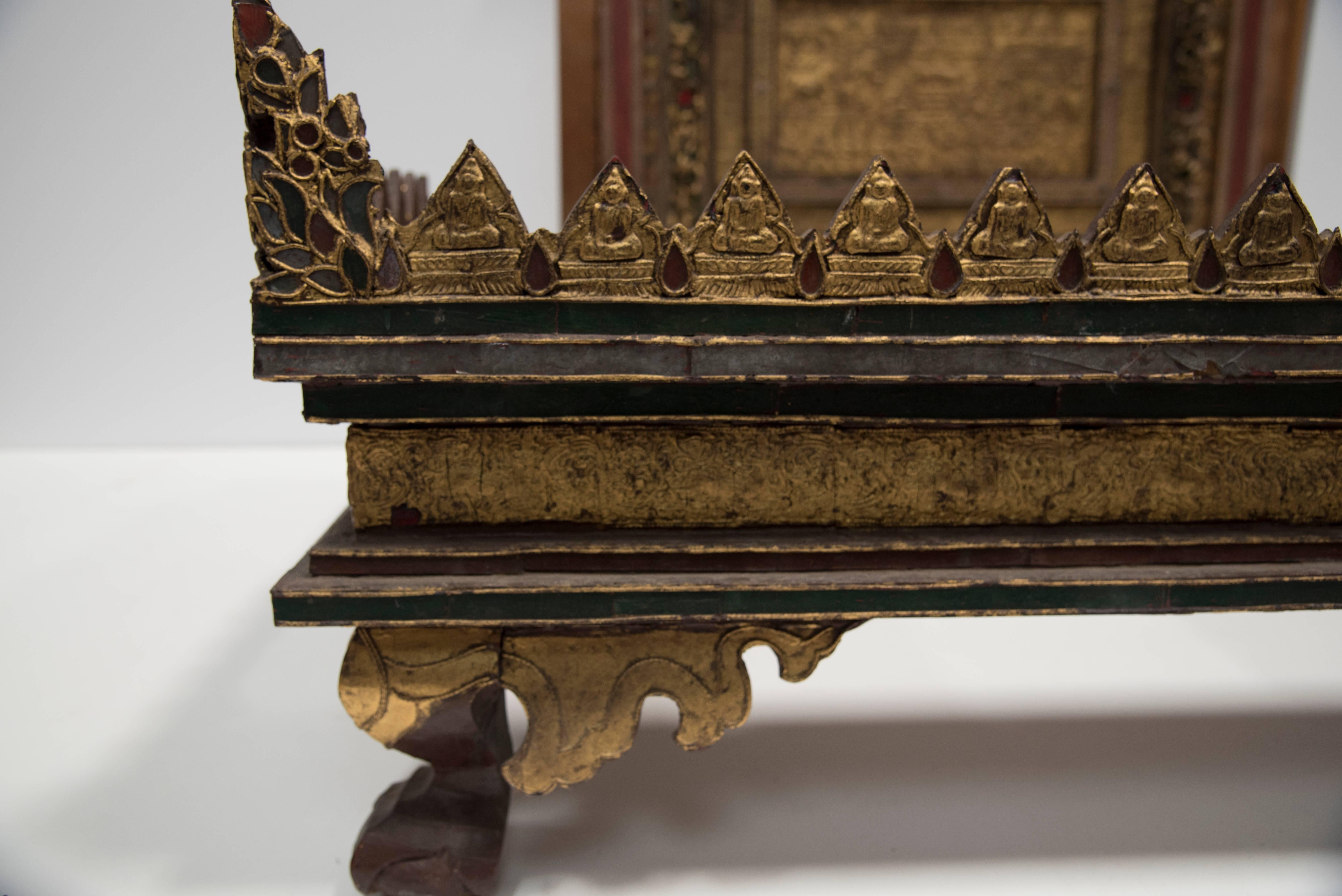 BUDDHA BURMÉS sentado en la montaña Raj en venta