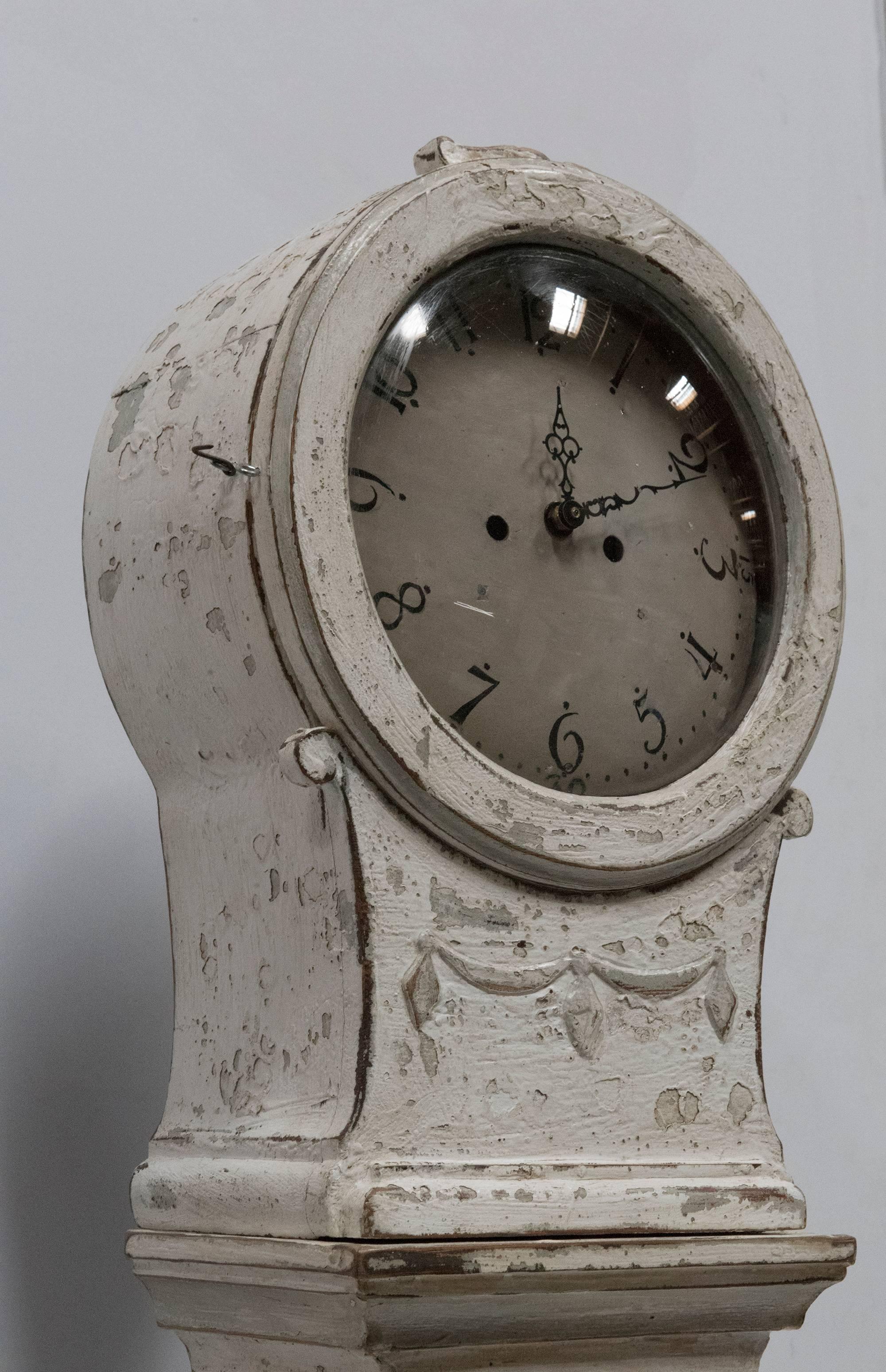 Metal White Painted Gustavian Swedish Standing Clock