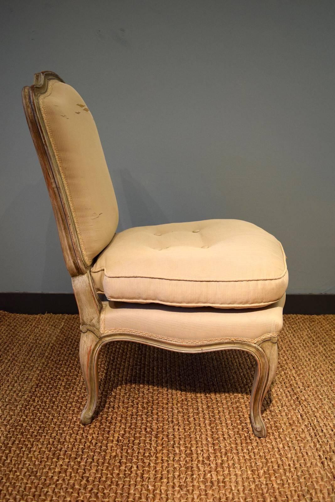 18th Century French Louis XV Low Side Chair In Distressed Condition For Sale In Antwerpen, BE