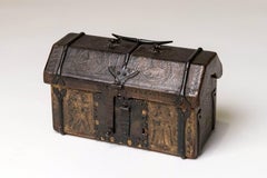 Little German Chest in Wood Covered with Leather, circa 1700