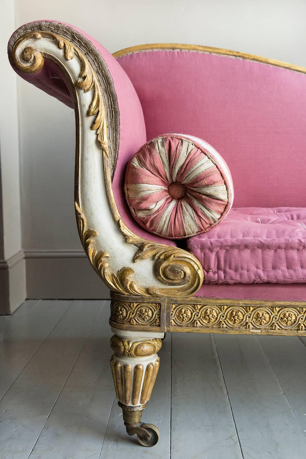 Great Britain (UK) Regency Carved and Giltwood Daybed in Pink Linen