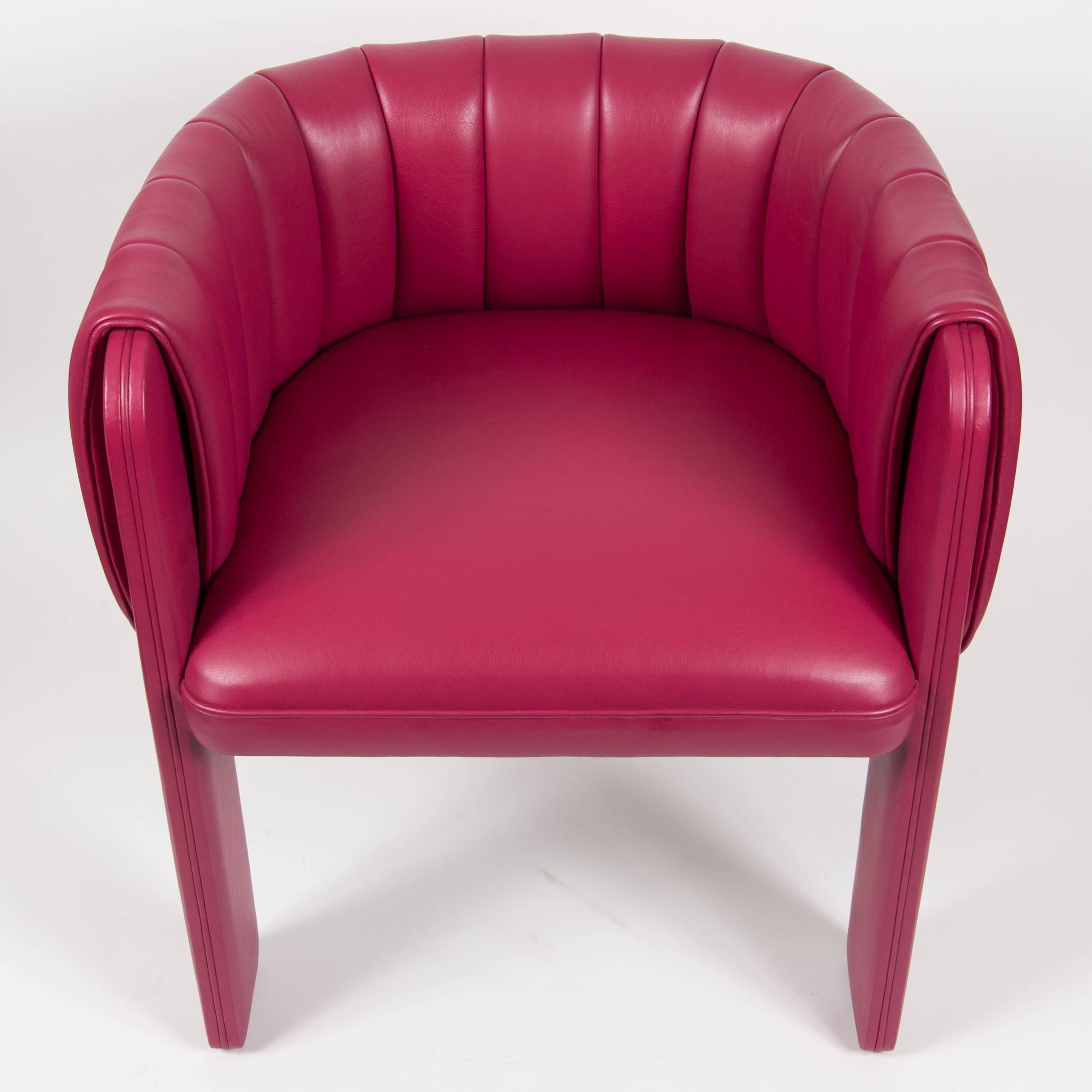 Martyn Lawrence Bullard's custom rive gauche dining chair
COL: 90 SF.
