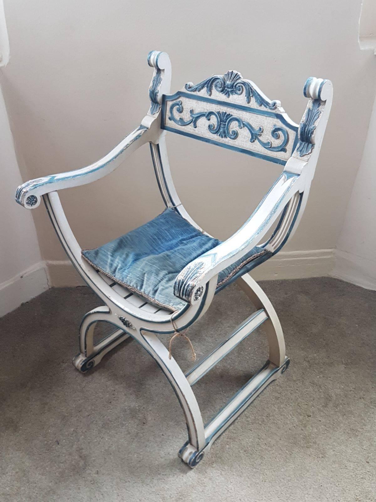 Early 20th Century Swedish Chairs In Excellent Condition For Sale In Tetsworth, GB