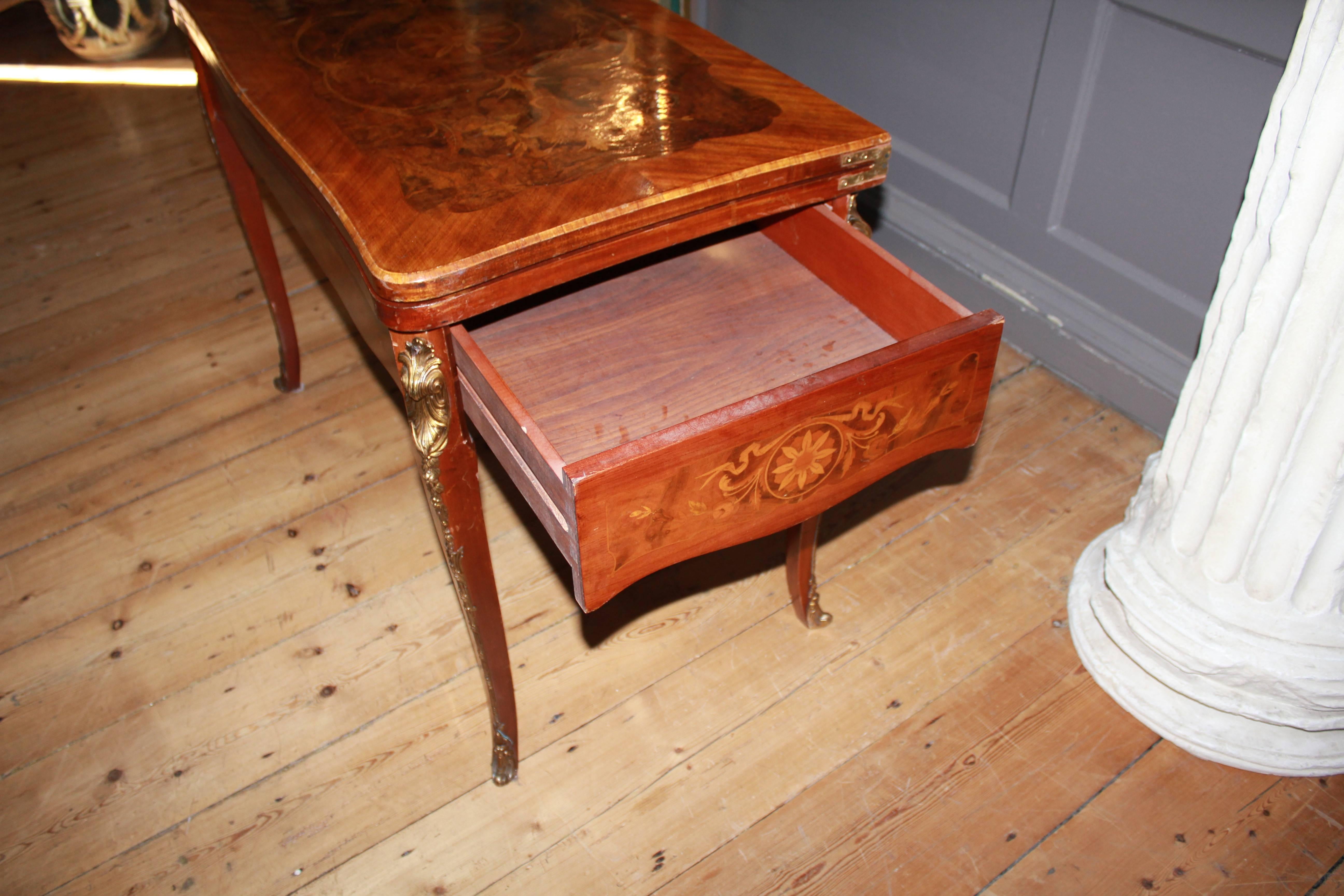 Louis XV style walnut card table For Sale 1