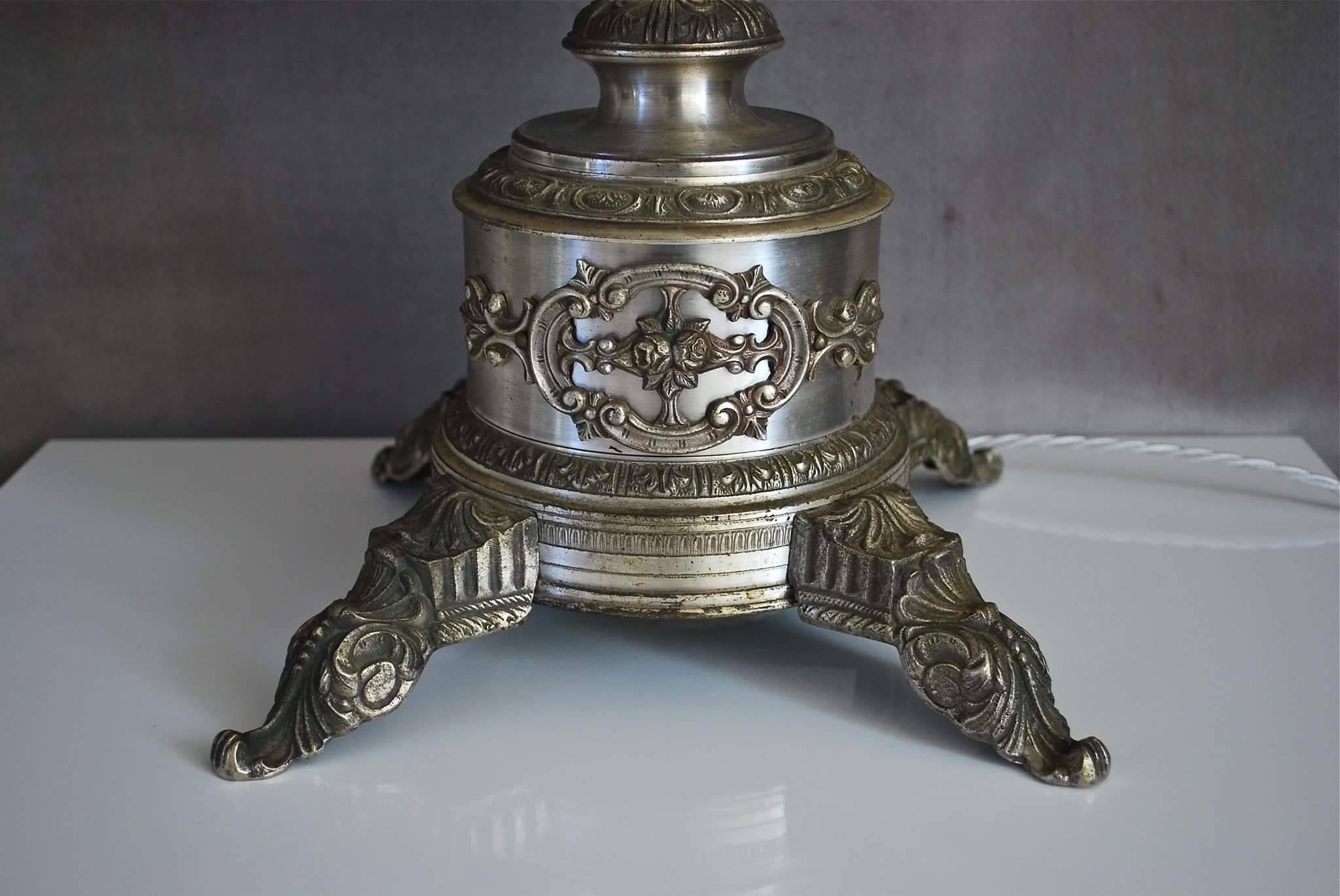 Large 19th Century French Empire Style Lamp For Sale 1