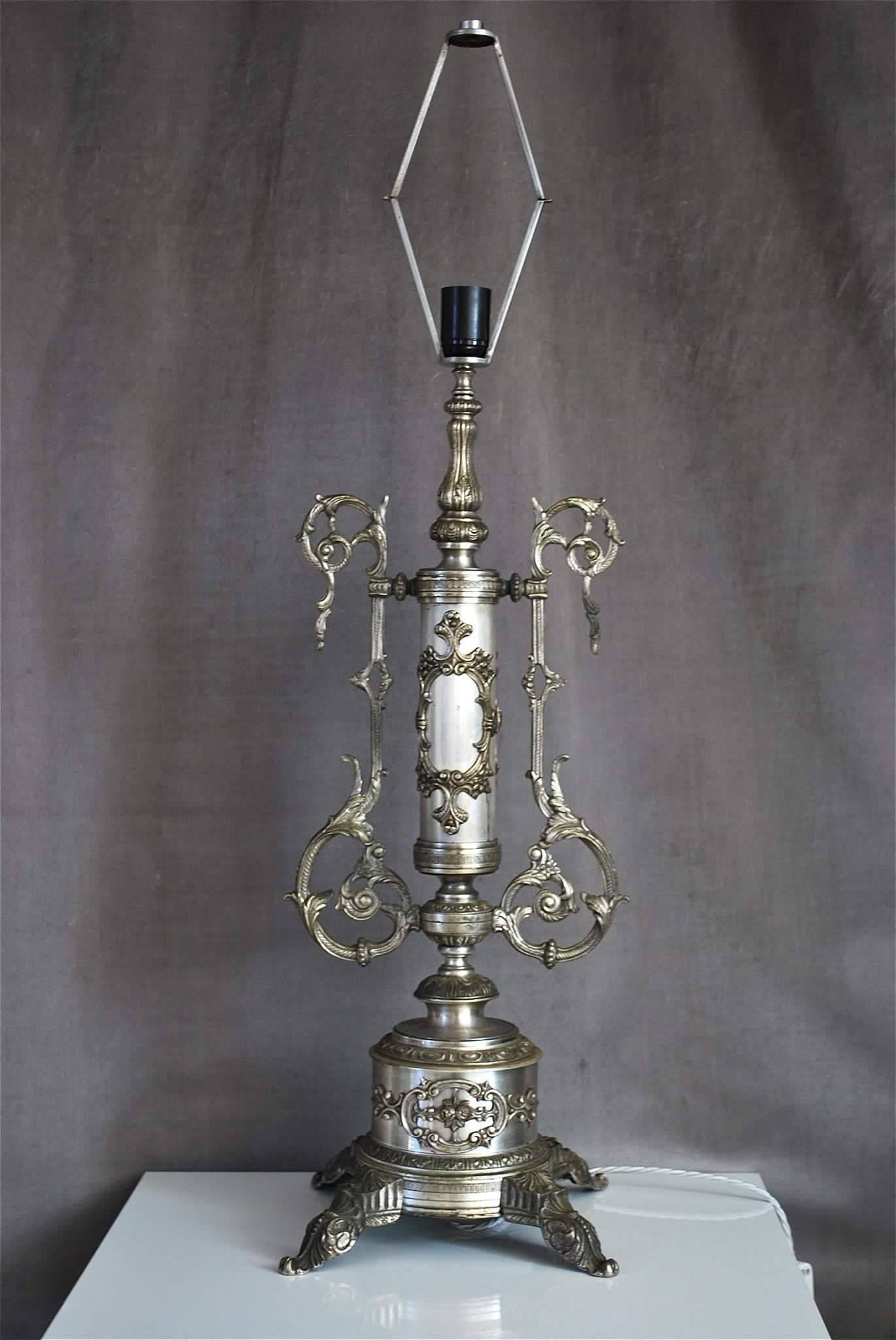 Large 19th Century French Empire Style Lamp For Sale 3