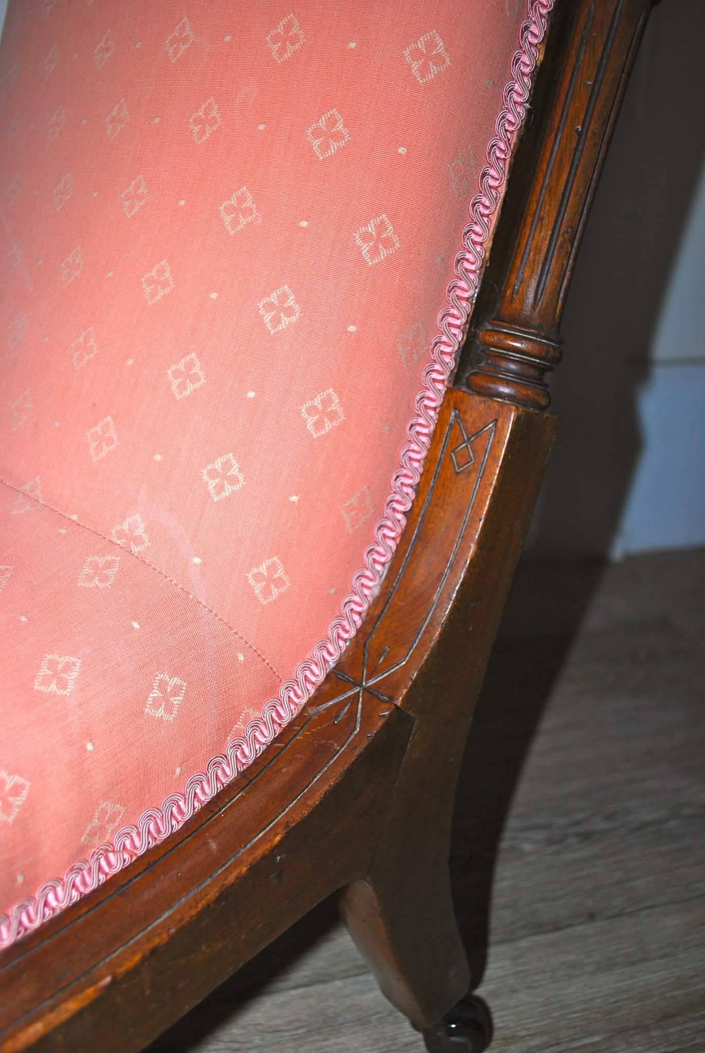 English Victorian Slipper Chair For Sale