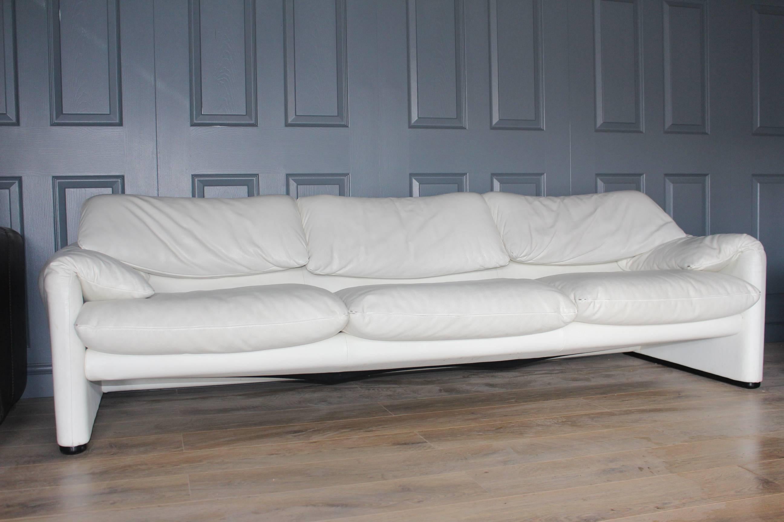 Swiss Designer Cassina Maralunga by Vico Magistretti White Leather Sofa