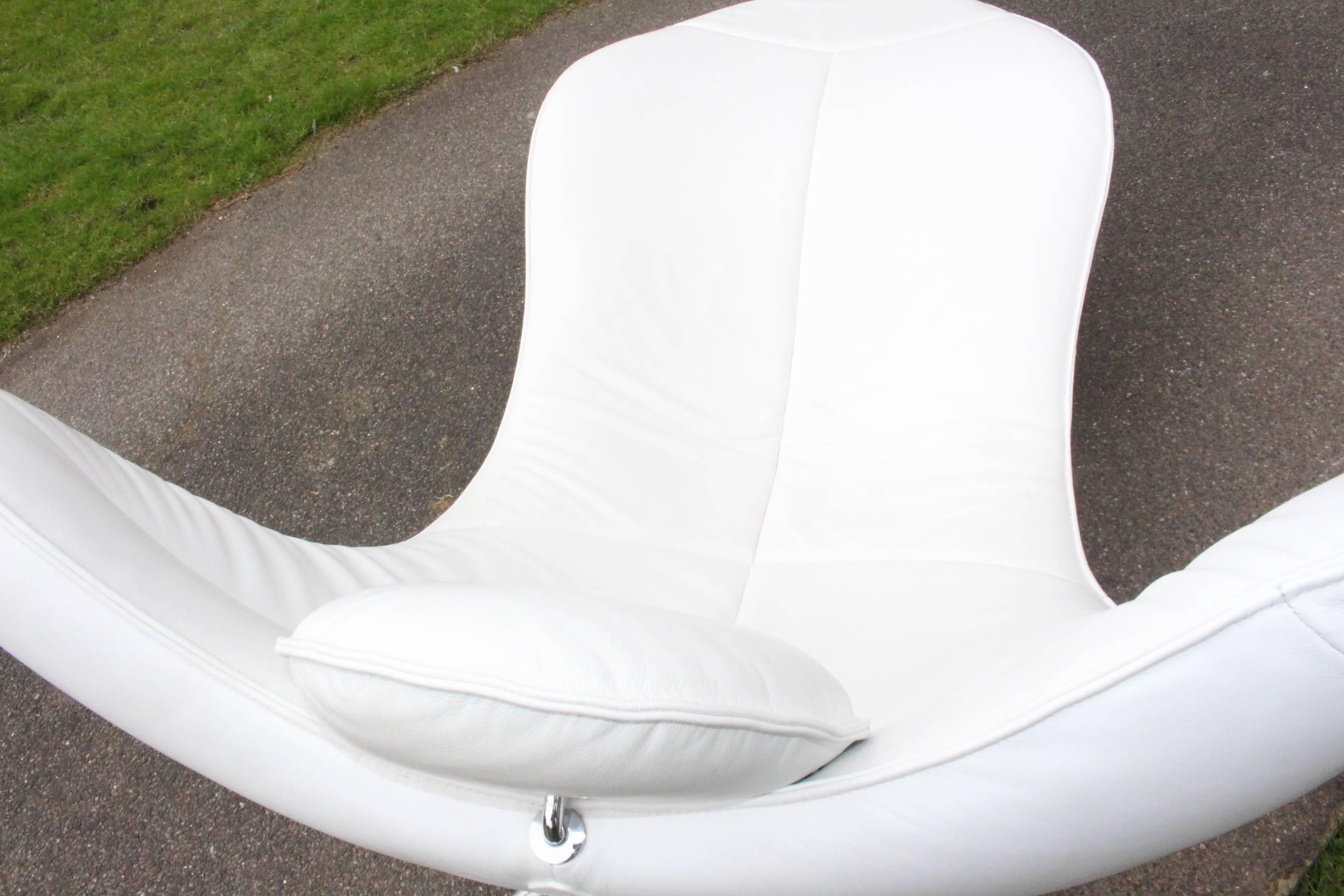 Designer De Sede 151 White Leather Recliner Armchair Chaise For Sale 2
