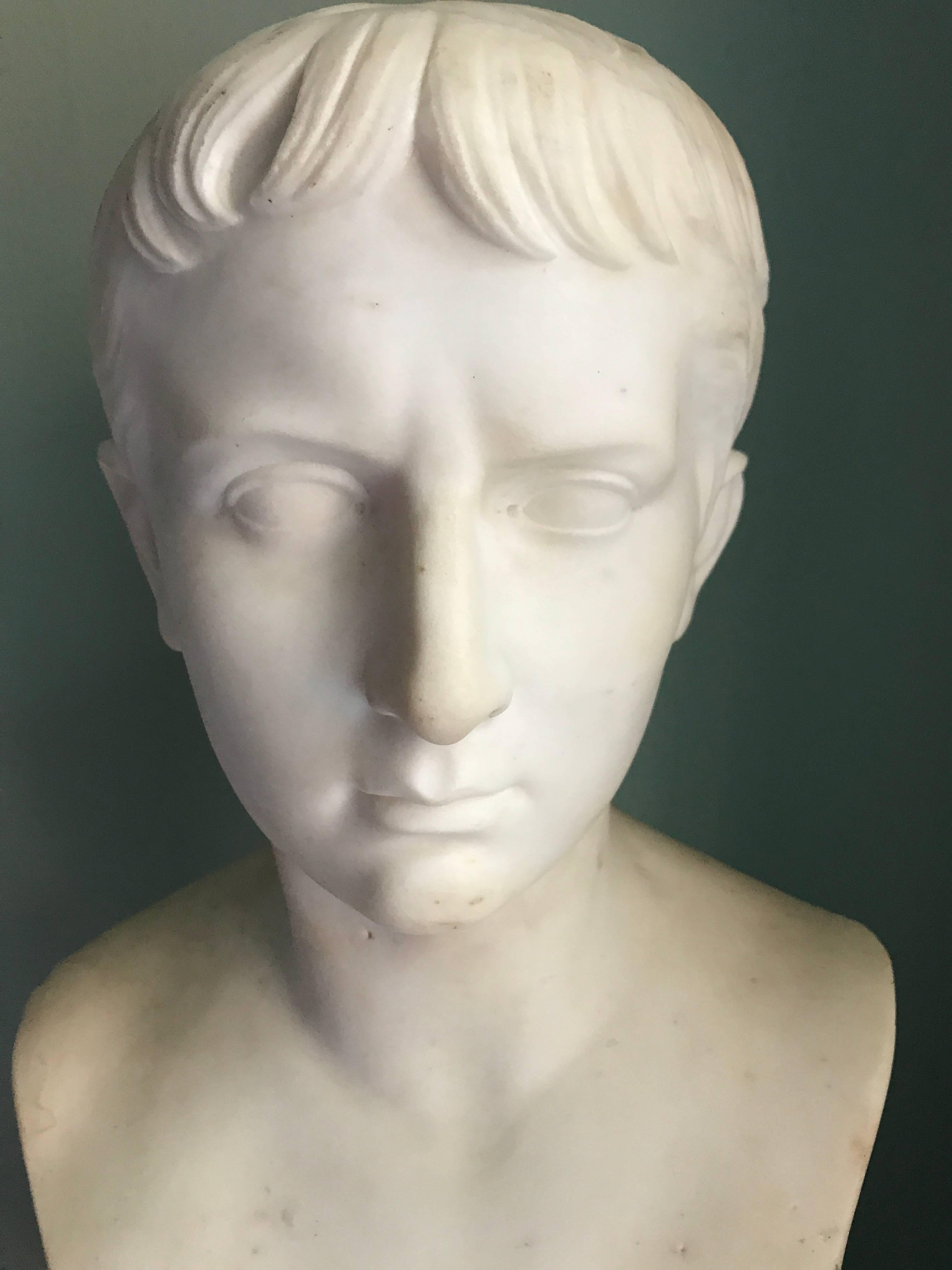 19th Century Marble Bust of Young Octavian, after Antonio Canova, 1757-1822 In Good Condition For Sale In NEW YORK, NY