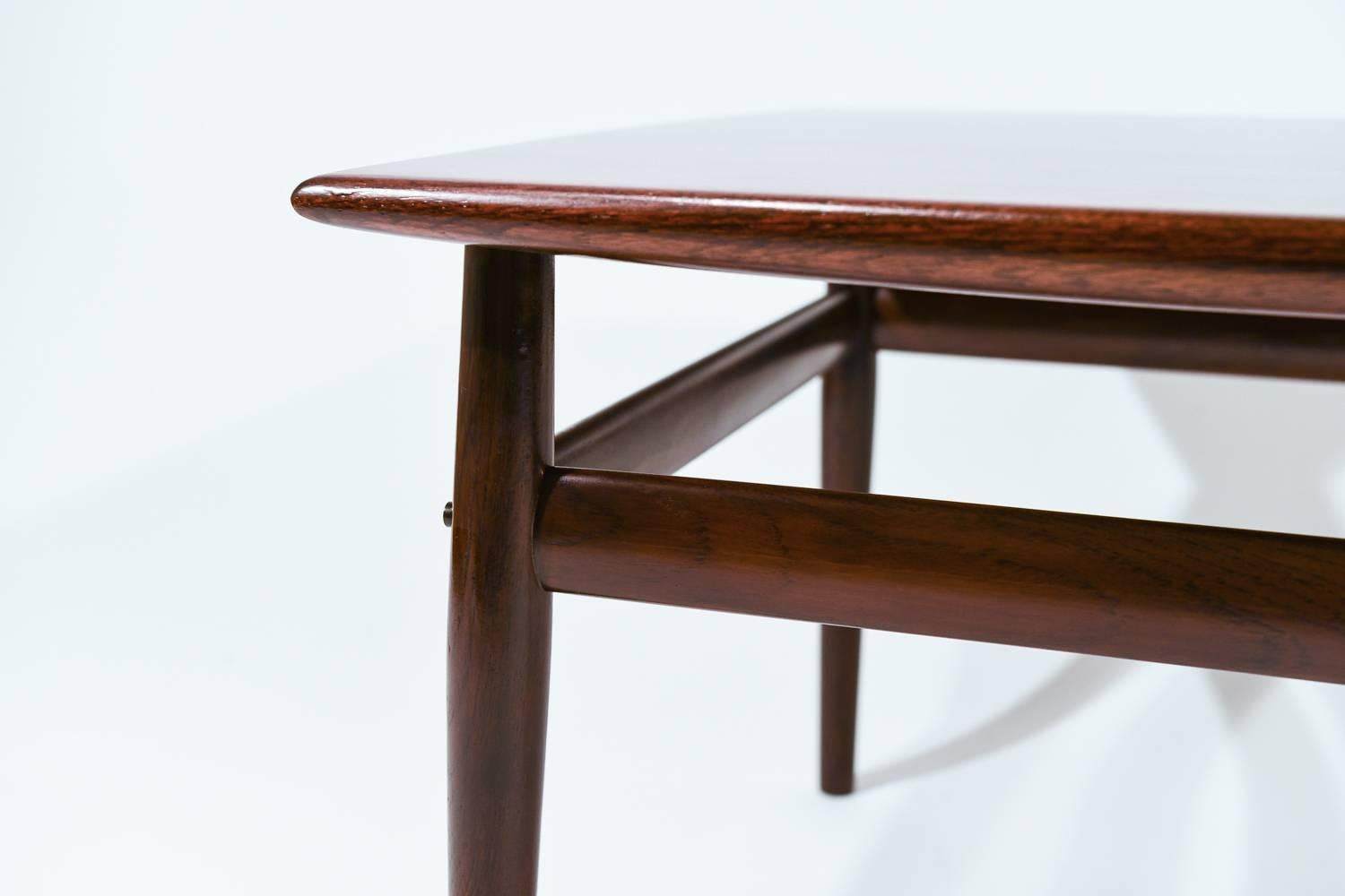 Danish Mid-Century Rosewood Coffee Table by Grete Jalk for Glostrup 1
