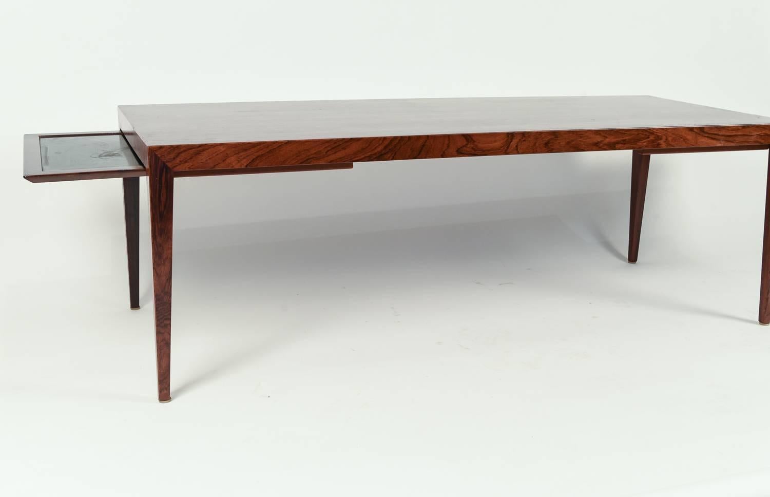 Mid-20th Century Severin Hansen for Haslev Extendable Rosewood Coffee Table