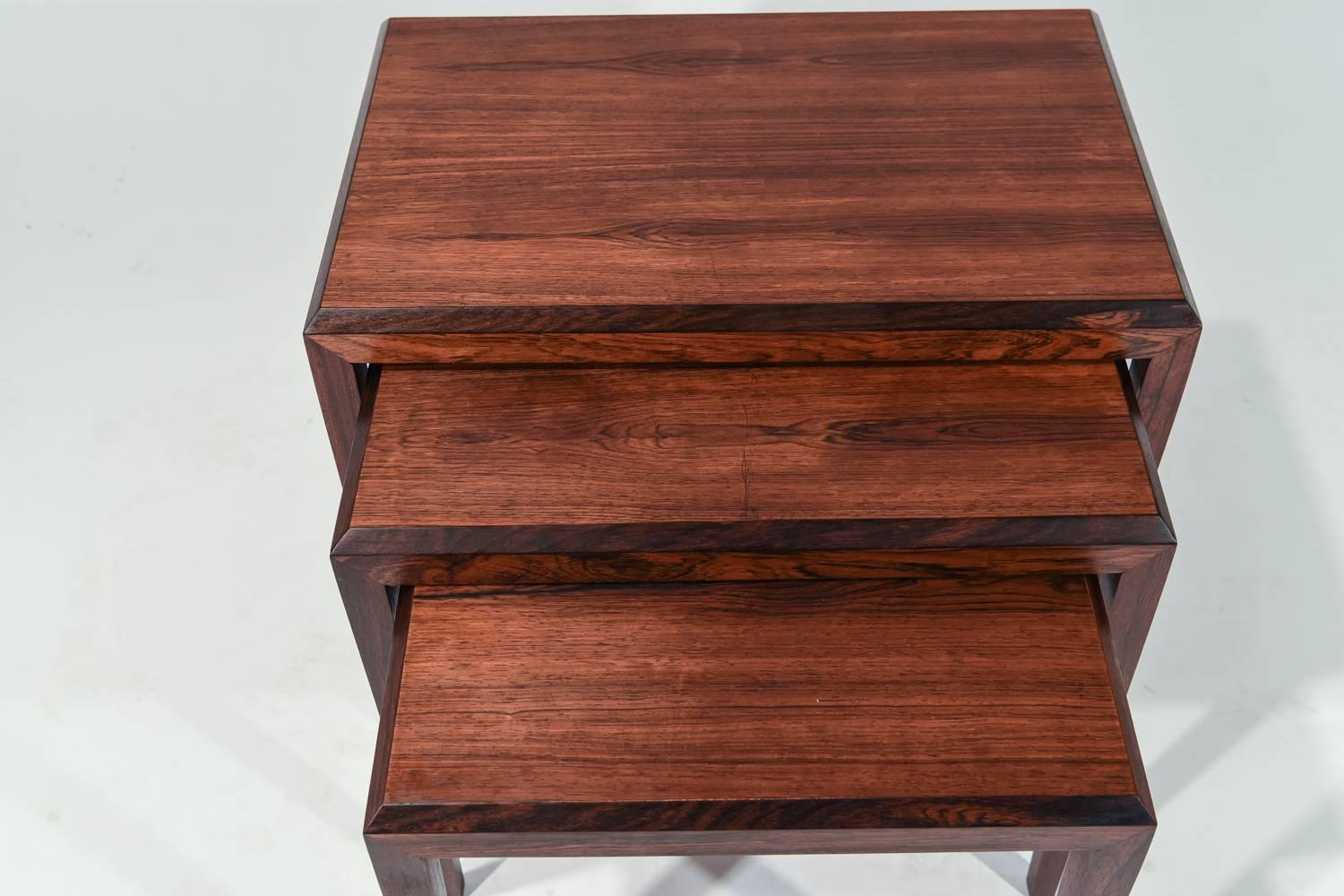 Set of Three Rosewood Nesting Tables, Johannes Andersen for CFC Mobler Silkeborg In Excellent Condition In Norwalk, CT