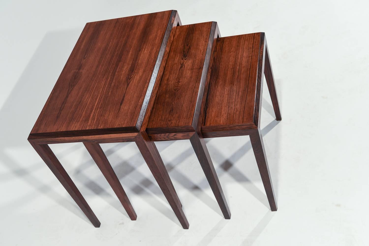 Mid-Century Modern Set of Three Rosewood Nesting Tables, Johannes Andersen for CFC Mobler Silkeborg