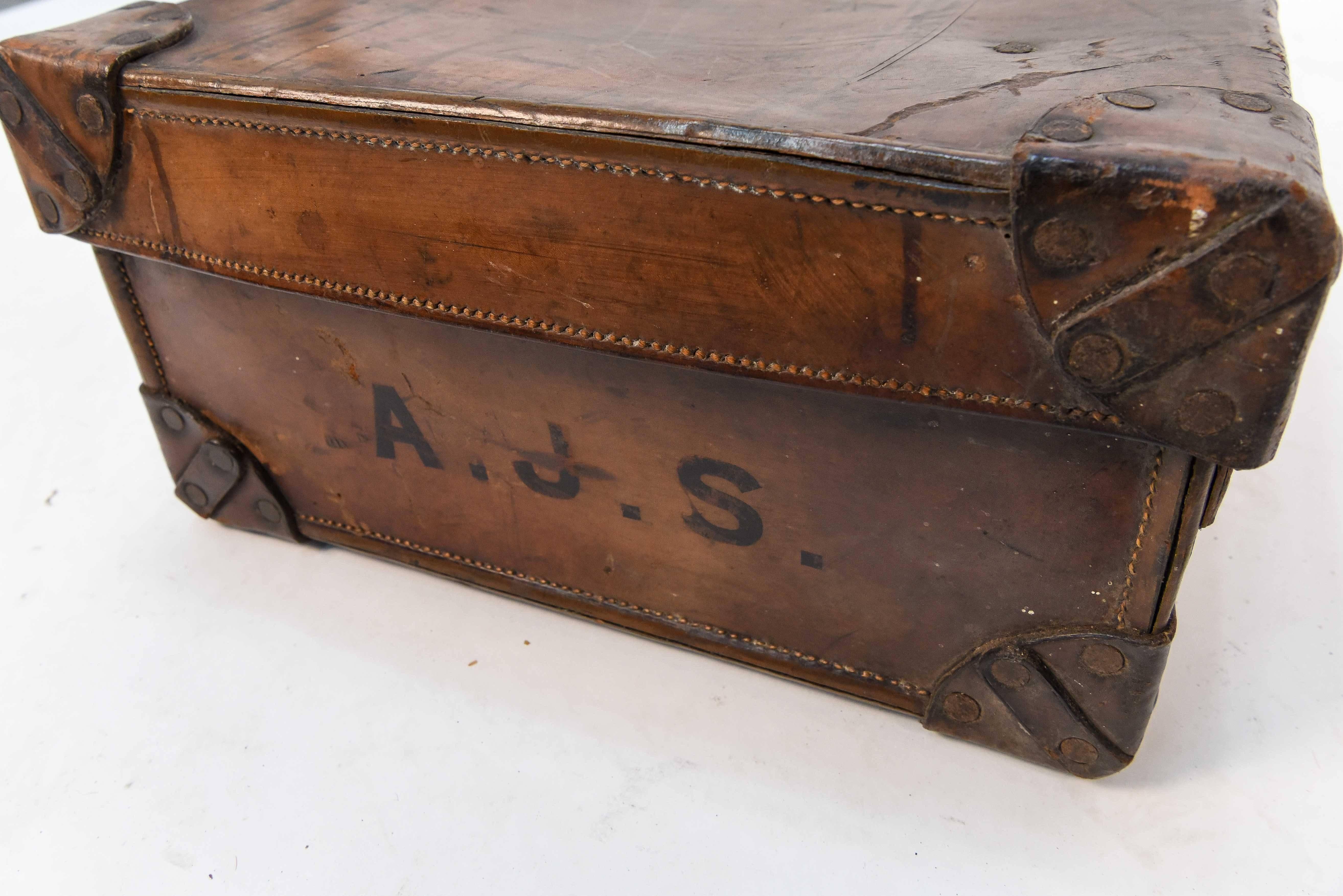 A.J. Saville Bombay Leather Luggage Suitcase 3