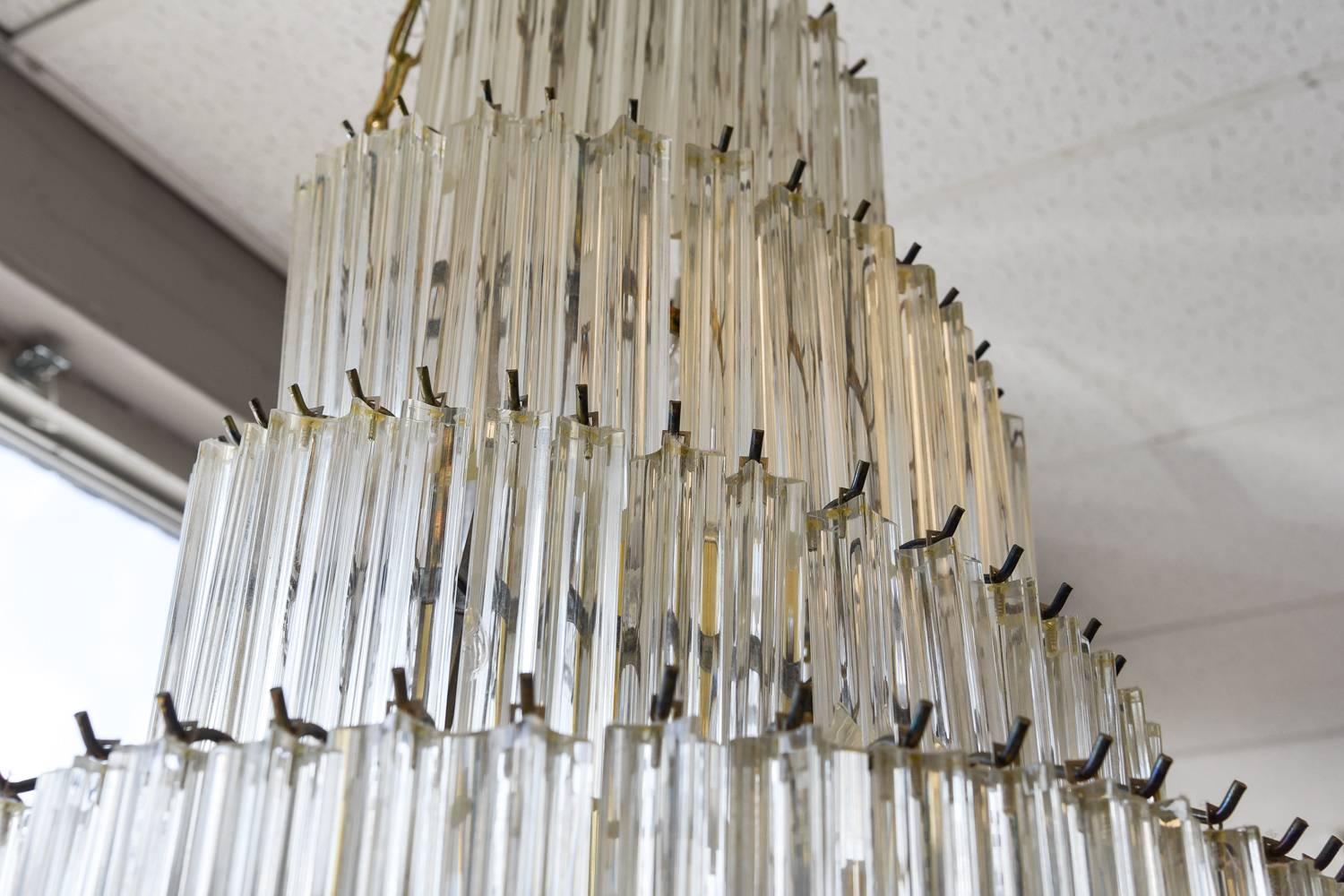 Late 20th Century Large Camer Spiral Glass Chandelier