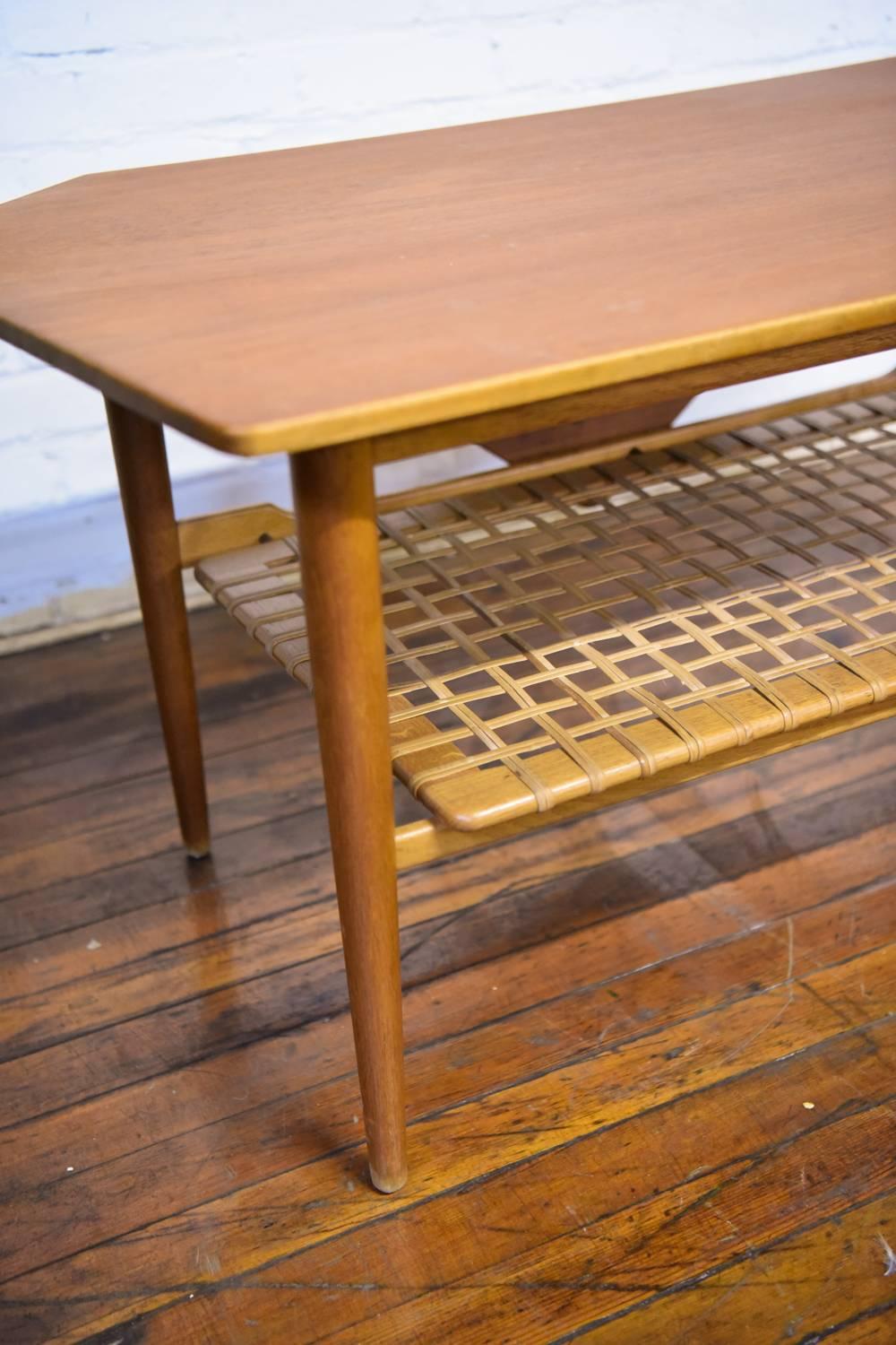 Danish Mid-Century Teak Drop-Leaf Coffee Table with Magazine Rack 4