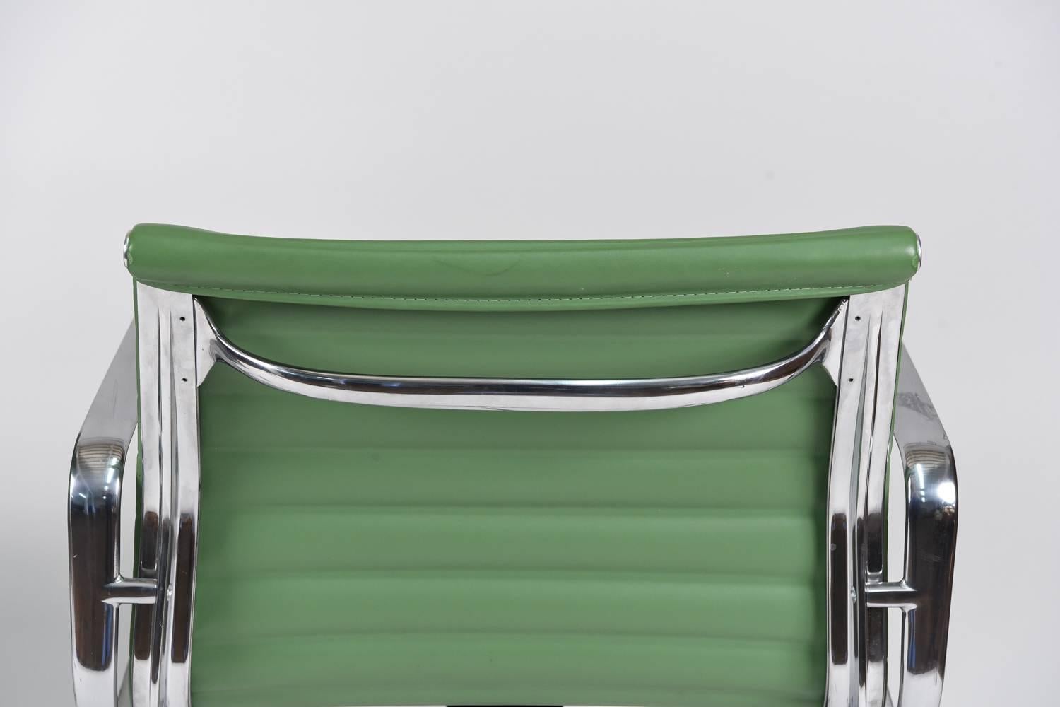 Pair of Eames for Herman Miller Aluminum Group Chairs in Apple Green Leather 5