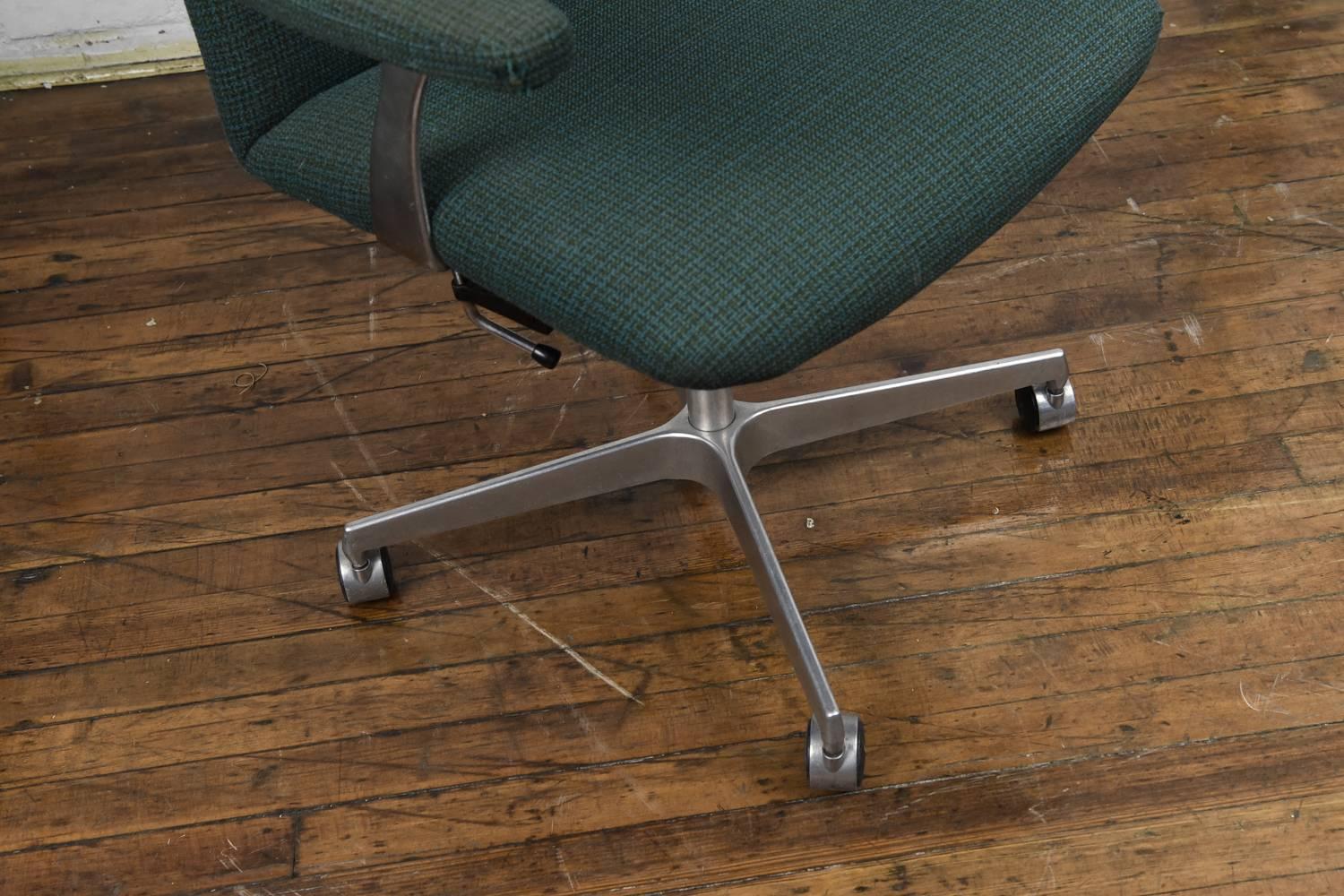 Aluminum Swivel Office Chair by Cado Design Attributed to Finn Juhl