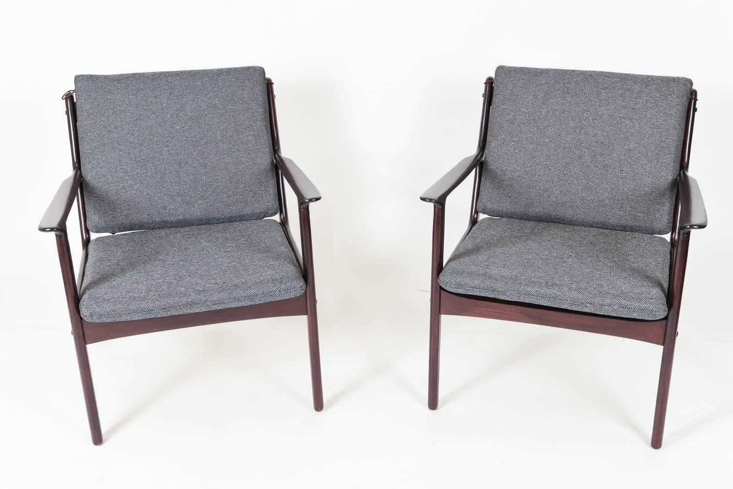 Classic Ole Wanscher design pair of easy chairs model PJ 112 designed in 1951 and produced P. Jeppesen Møbelfabrik.