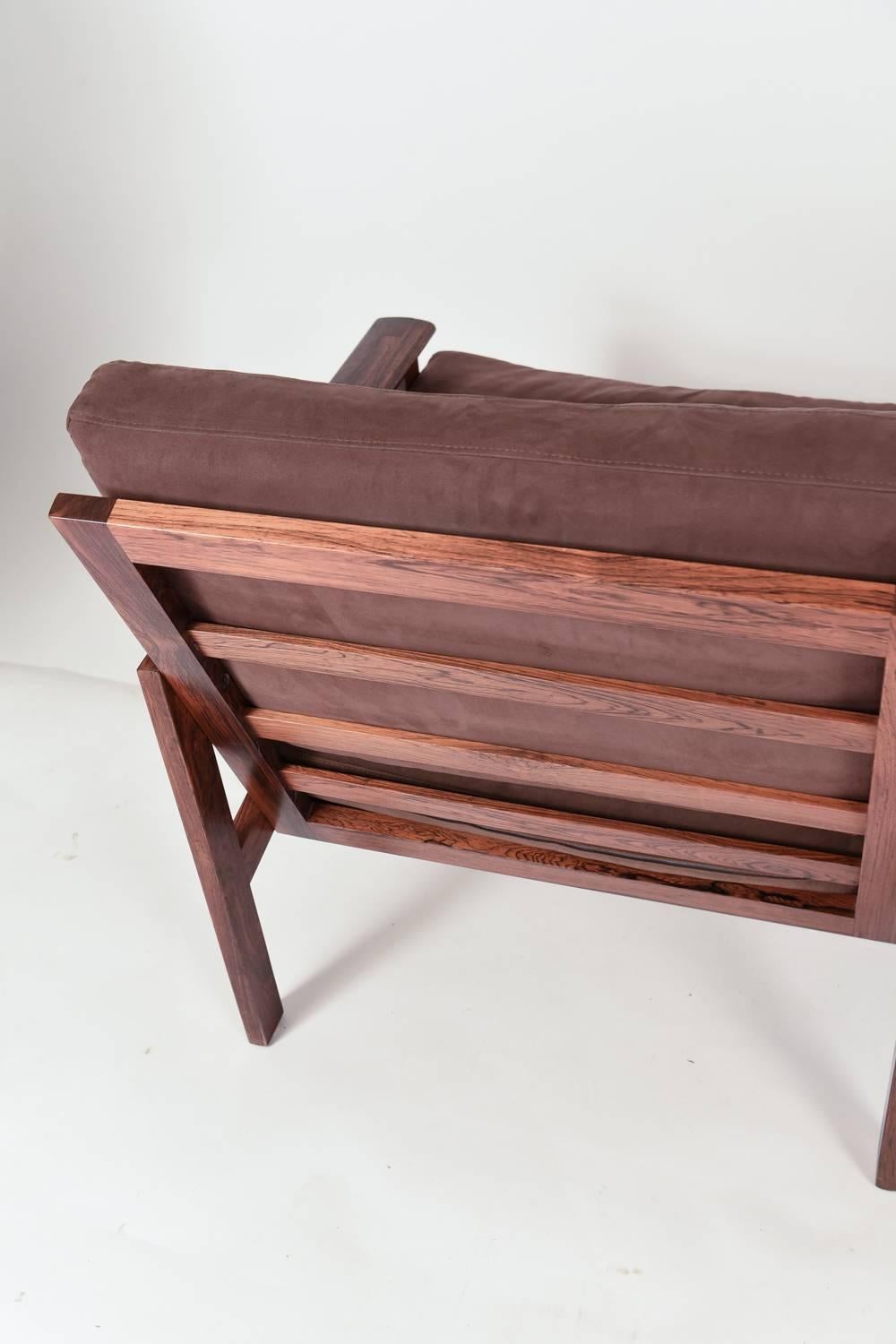 Illum Wikkelsø Sofa Model Capella by Niels Eilersen in Denmark 2