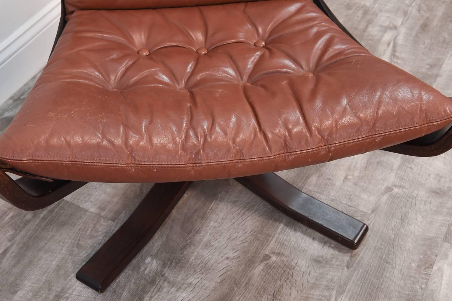 Danish Midcentury Leather Easy Chair 4