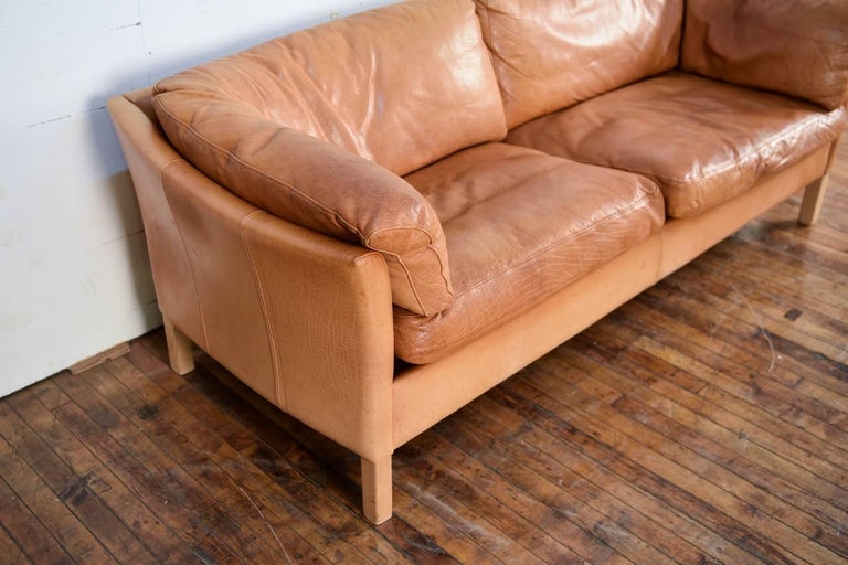 Mogens Hansen Model 35 Sofa in Butterscotch Colored Leather For Sale at 1stDibs
