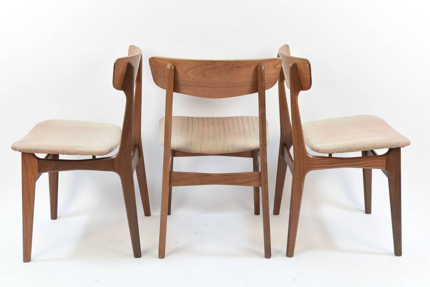 Set of Six Teak Danish Midcentury Side Chairs 1