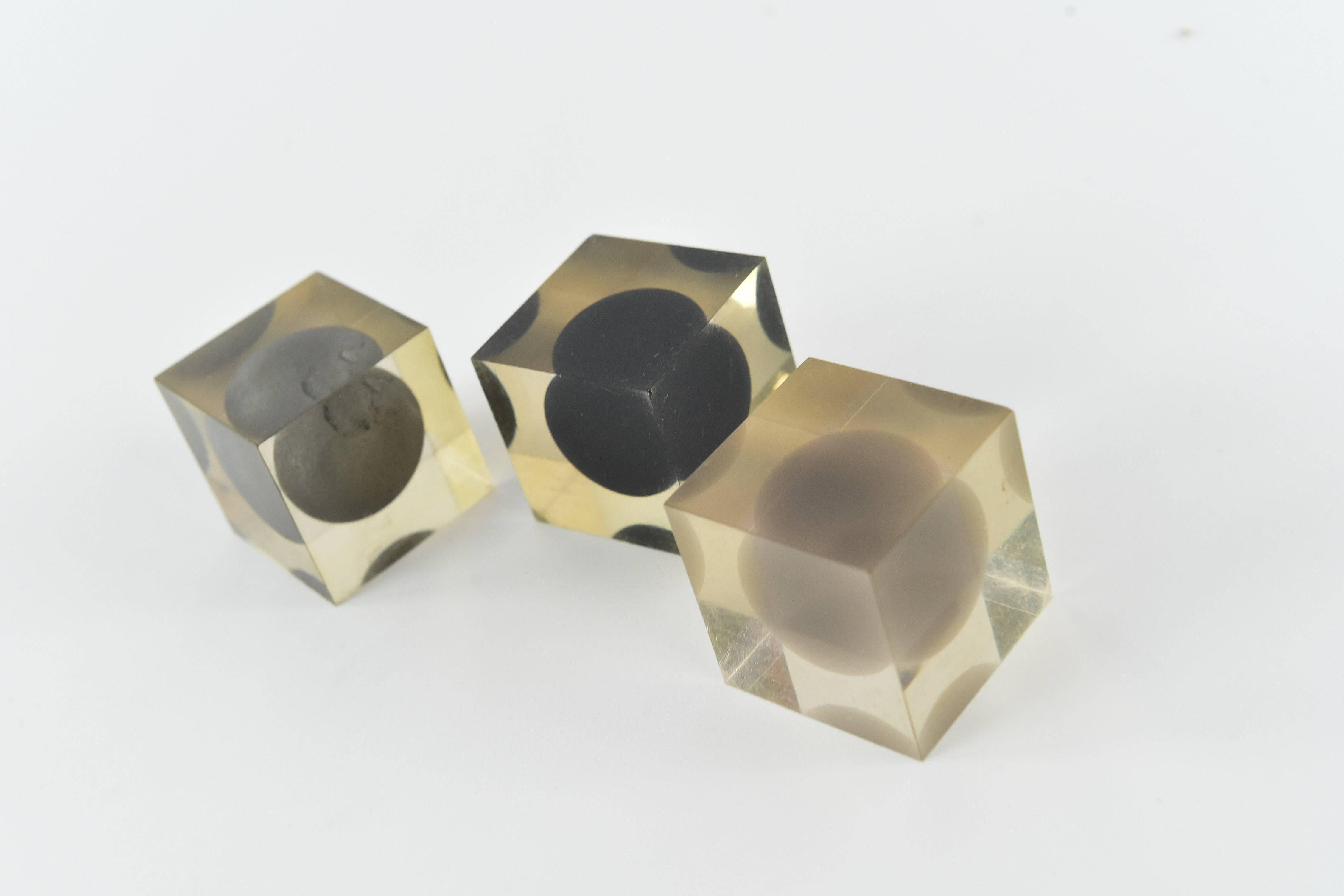 Mid-Century Modern Three Lucite Cubes by Enzo Mari
