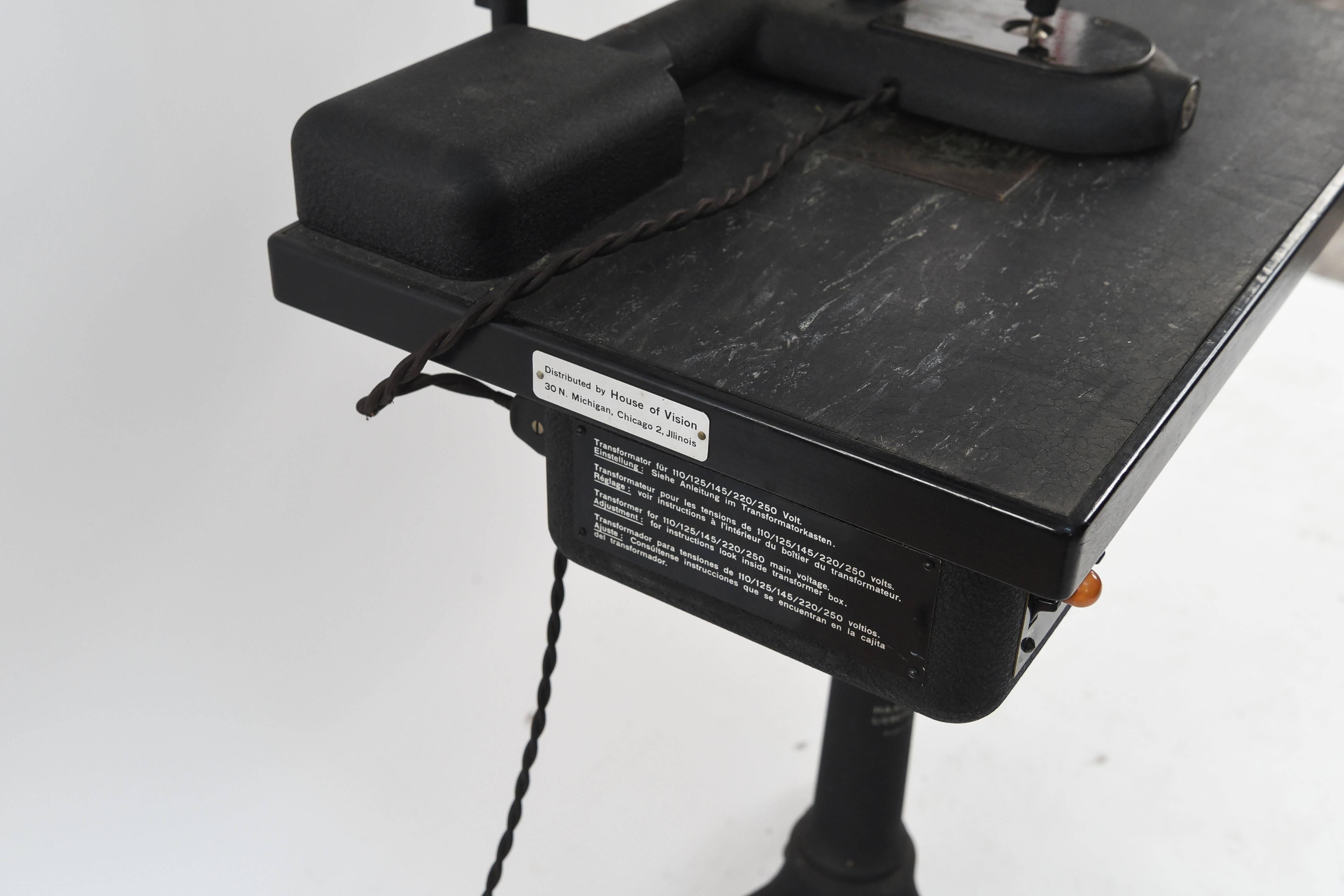 Haag-Streit Liebefeld-Bern Optometry Machine In Good Condition In Norwalk, CT