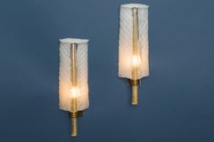 Tomaso Buzzi per Venini Coppia di lampade a piuma in vetro Modello 413, Italia, 1932-1933