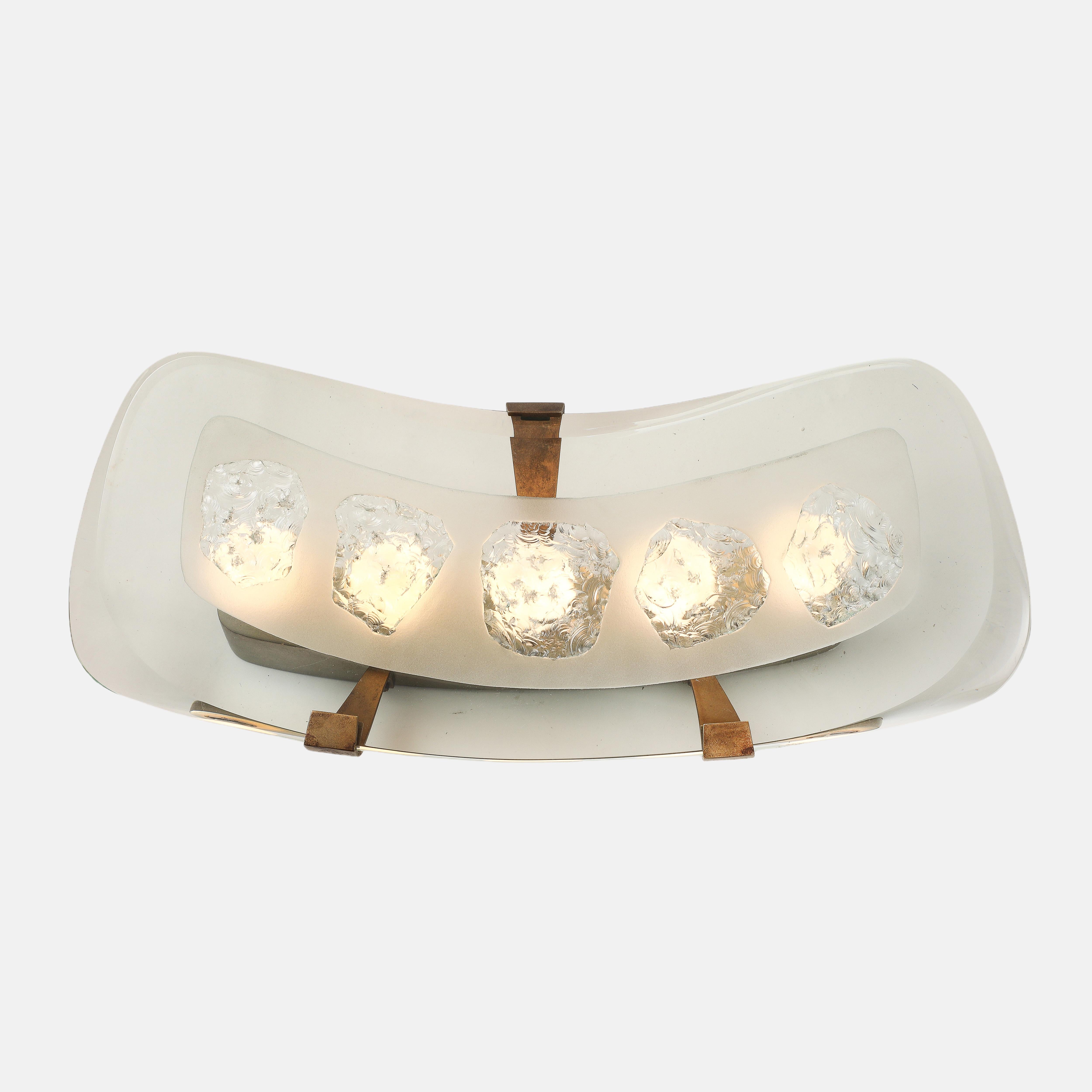 Lacquered Max Ingrand for Fontana Arte Rare Pair of Large Wall Lights Model 1598 For Sale