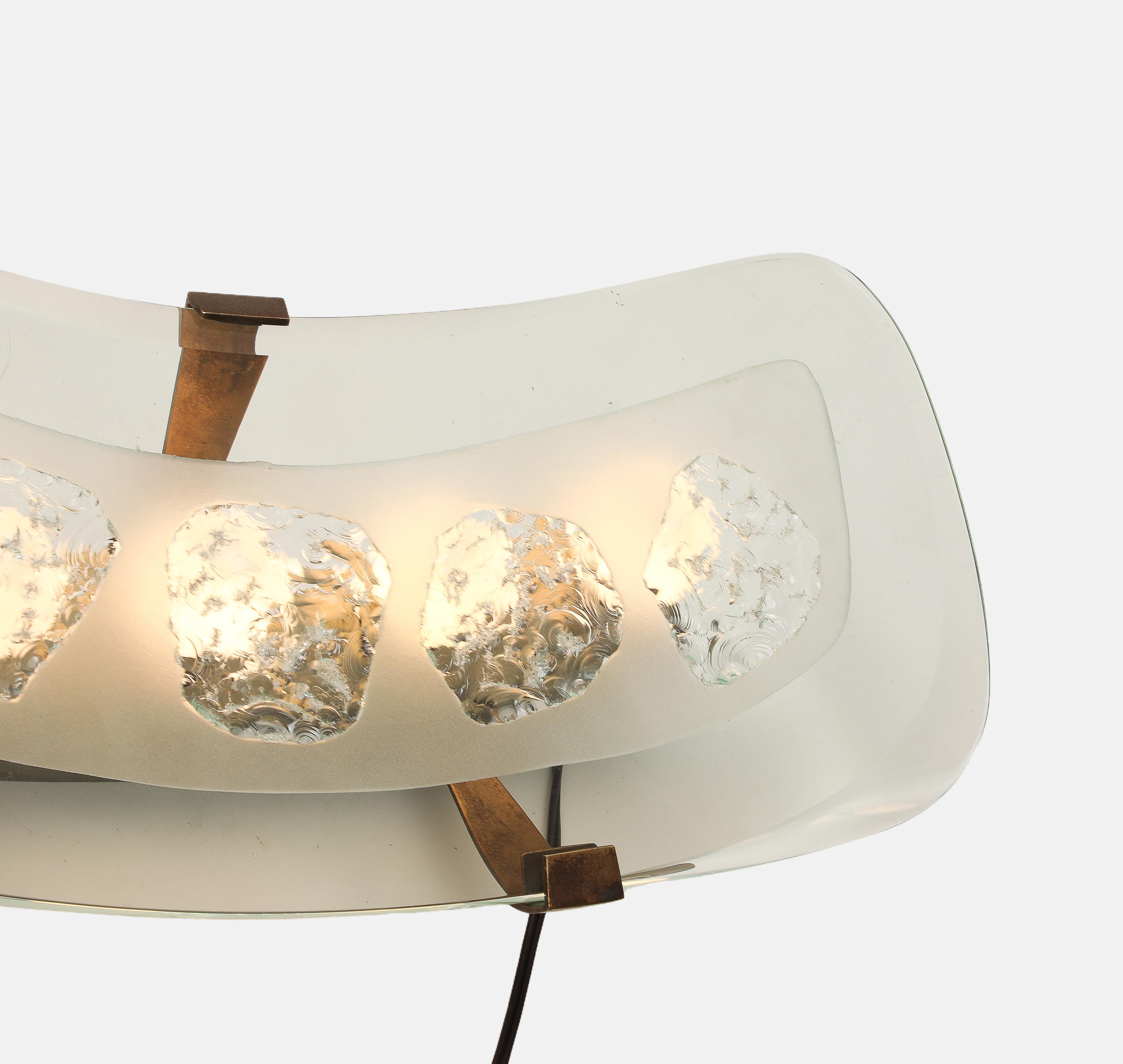 Max Ingrand for Fontana Arte Rare Pair of Large Wall Lights Model 1598 For Sale 1