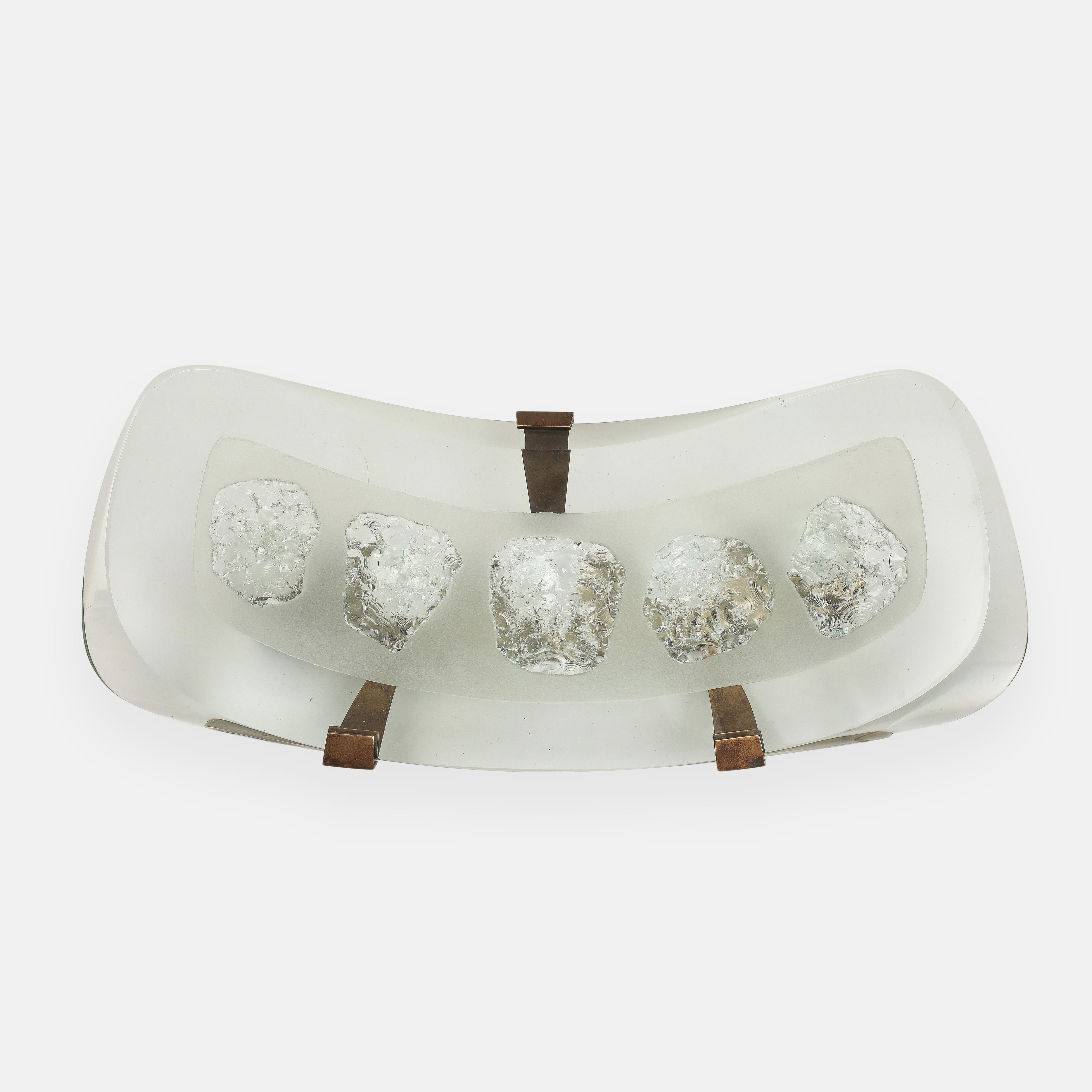 Max Ingrand for Fontana Arte Rare Pair of Large Wall Lights Model 1598 For Sale 6