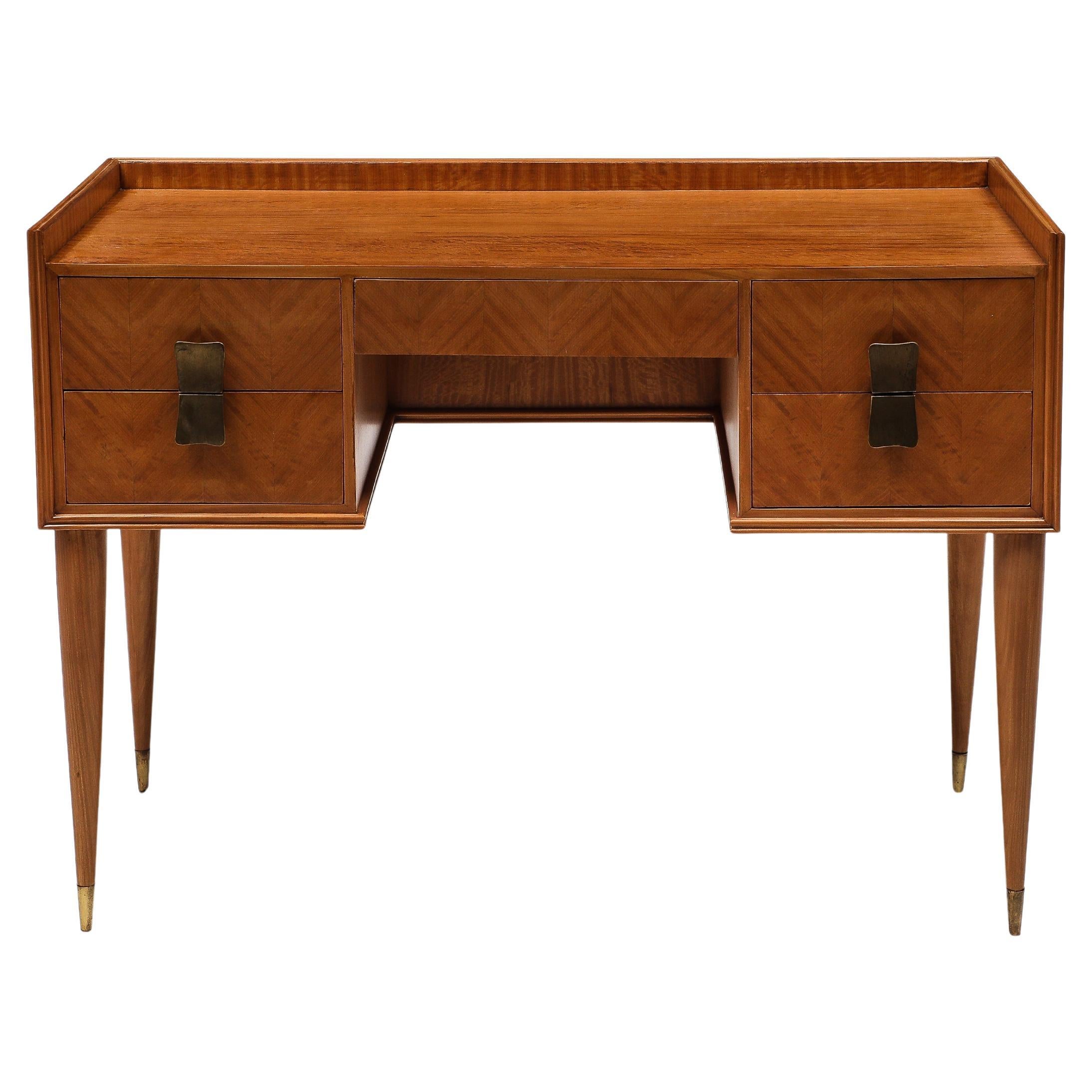 Scrivania in betulla e sedia abbinata in bouclé avorio di Silvio Cavatorta, Italia, anni 
40