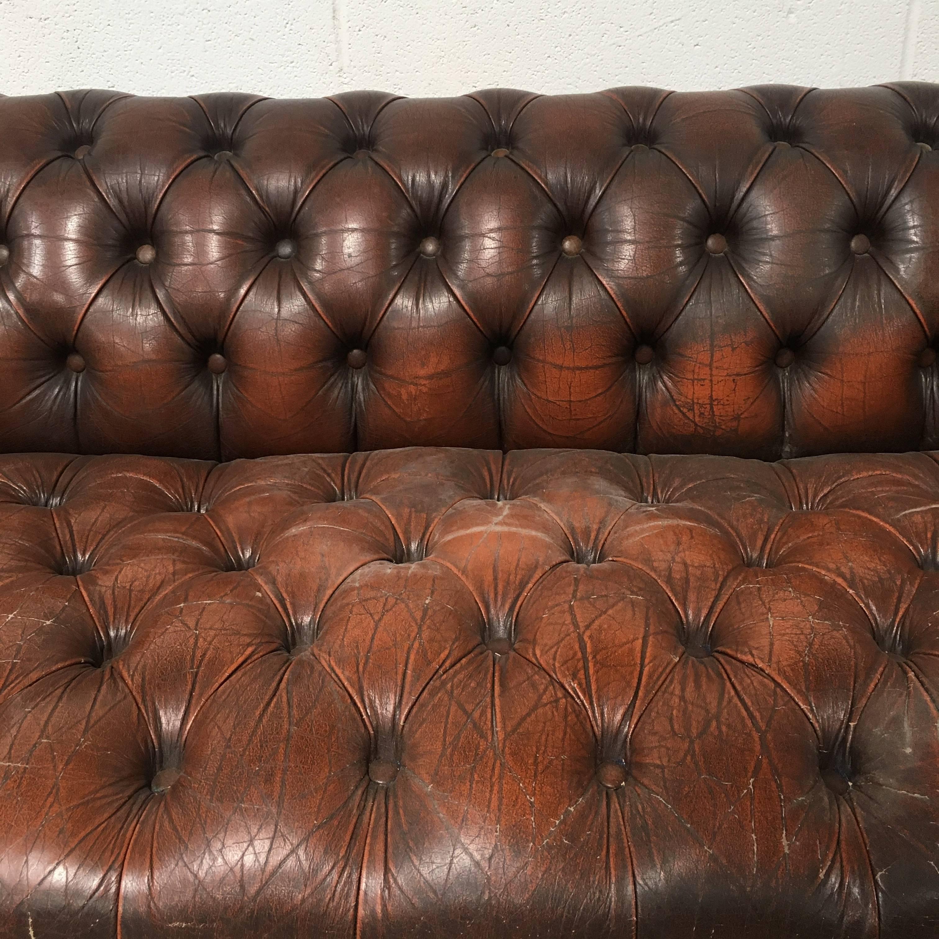 Vintage Brown Leather Chesterfield 1