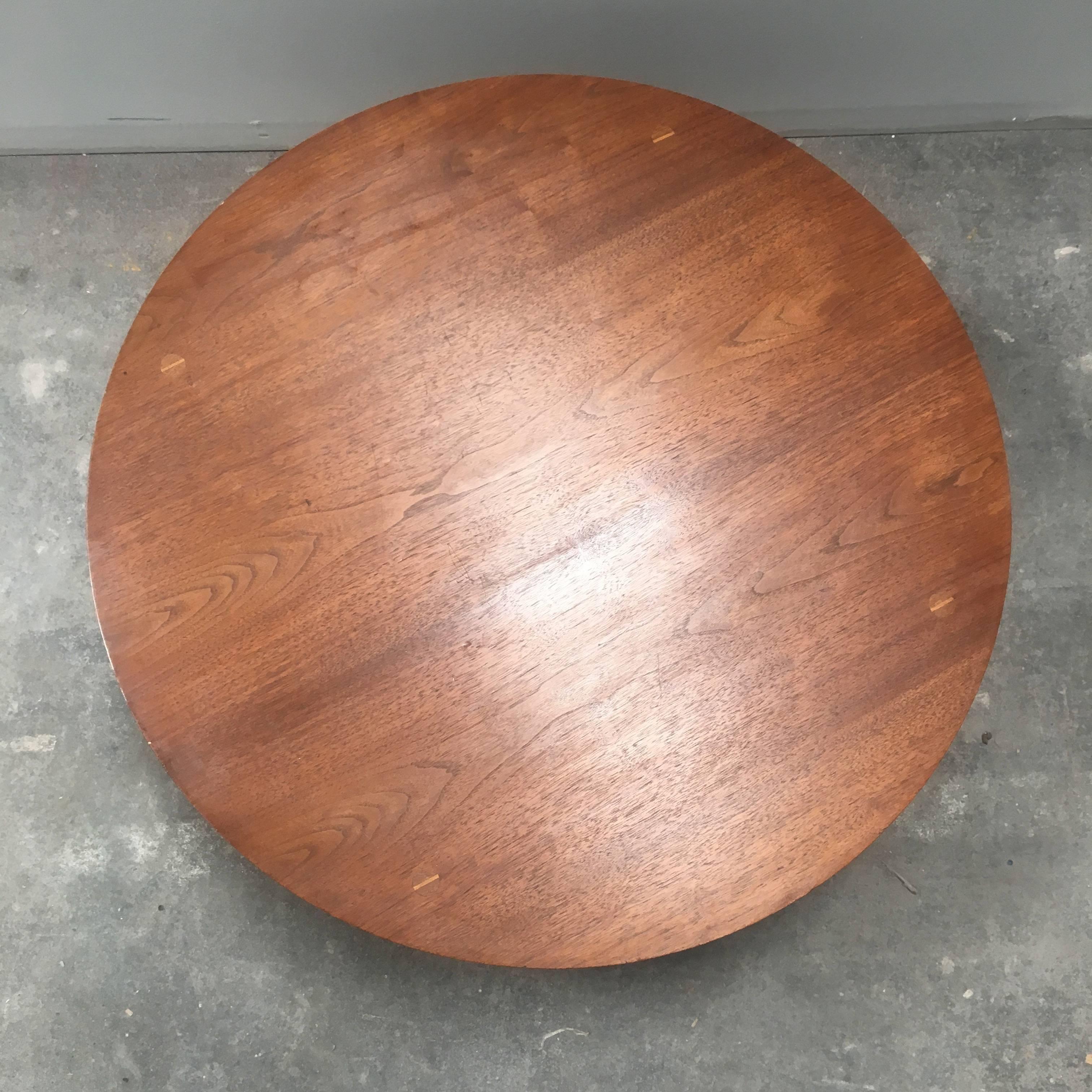 American Round Mid-Century Coffee Table
