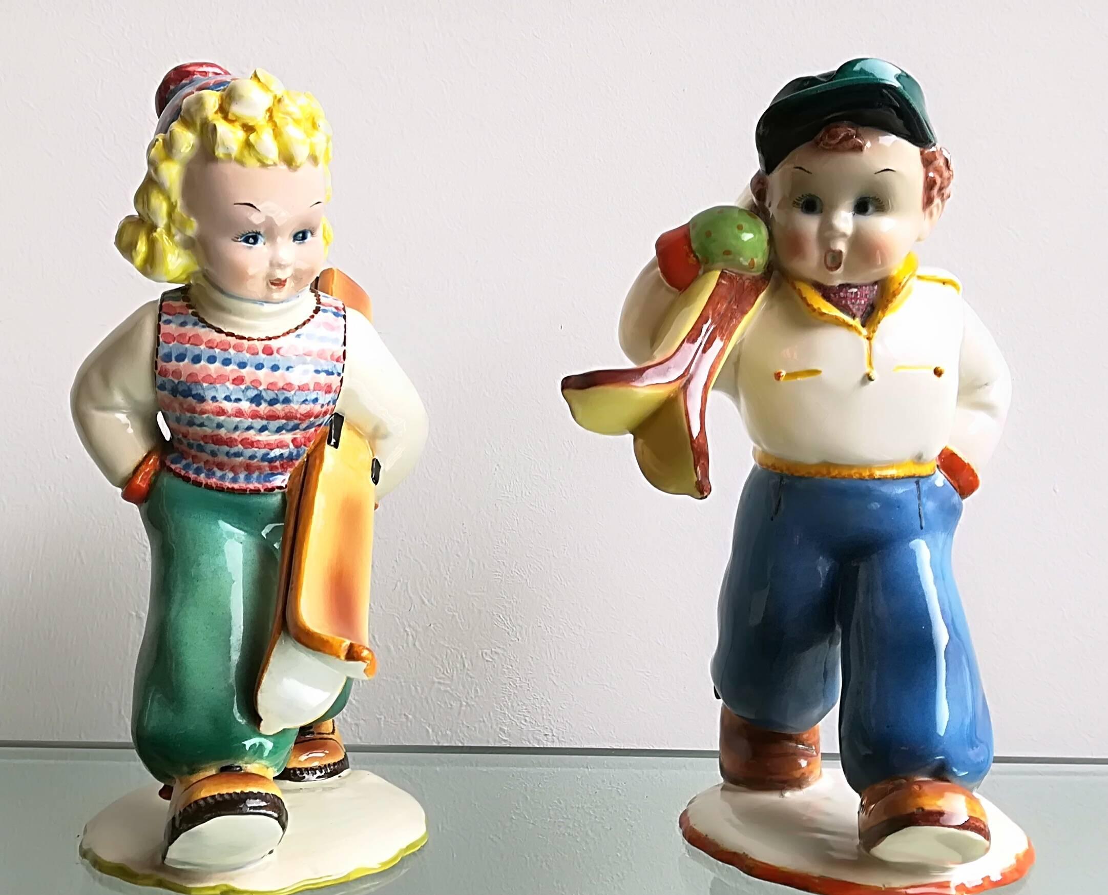 20th Century Pair of Ceramic Sciatori 1930 Tosin 