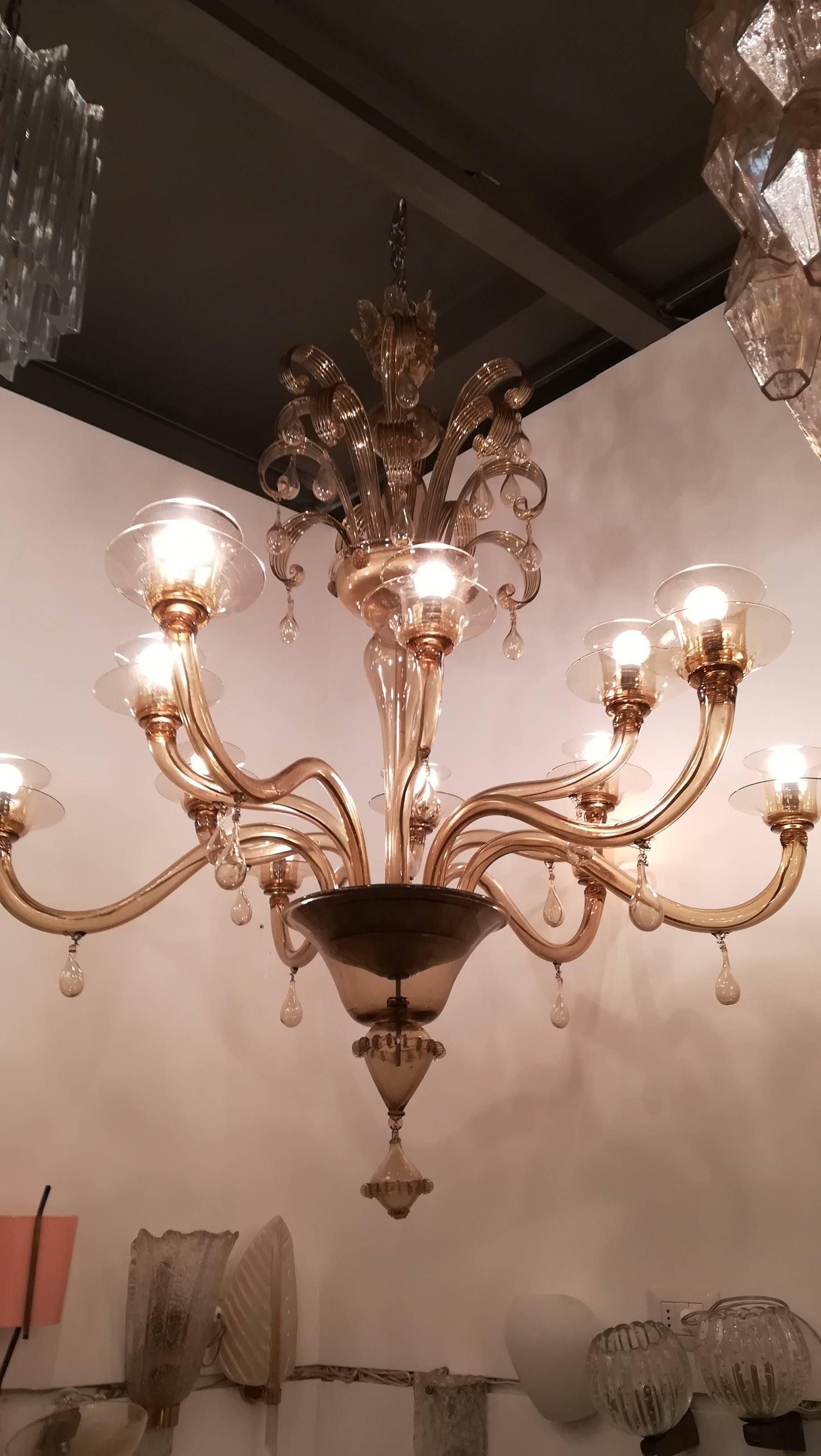Milieu du XXe siècle Lustre Venini 1940 en verre de Murano à 12 éclairages en vente