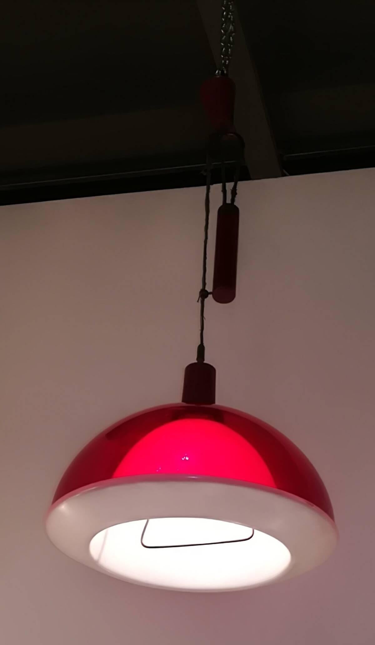 Altro Lampadario Up & Up, ottone e plexiglas, 1960 in vendita