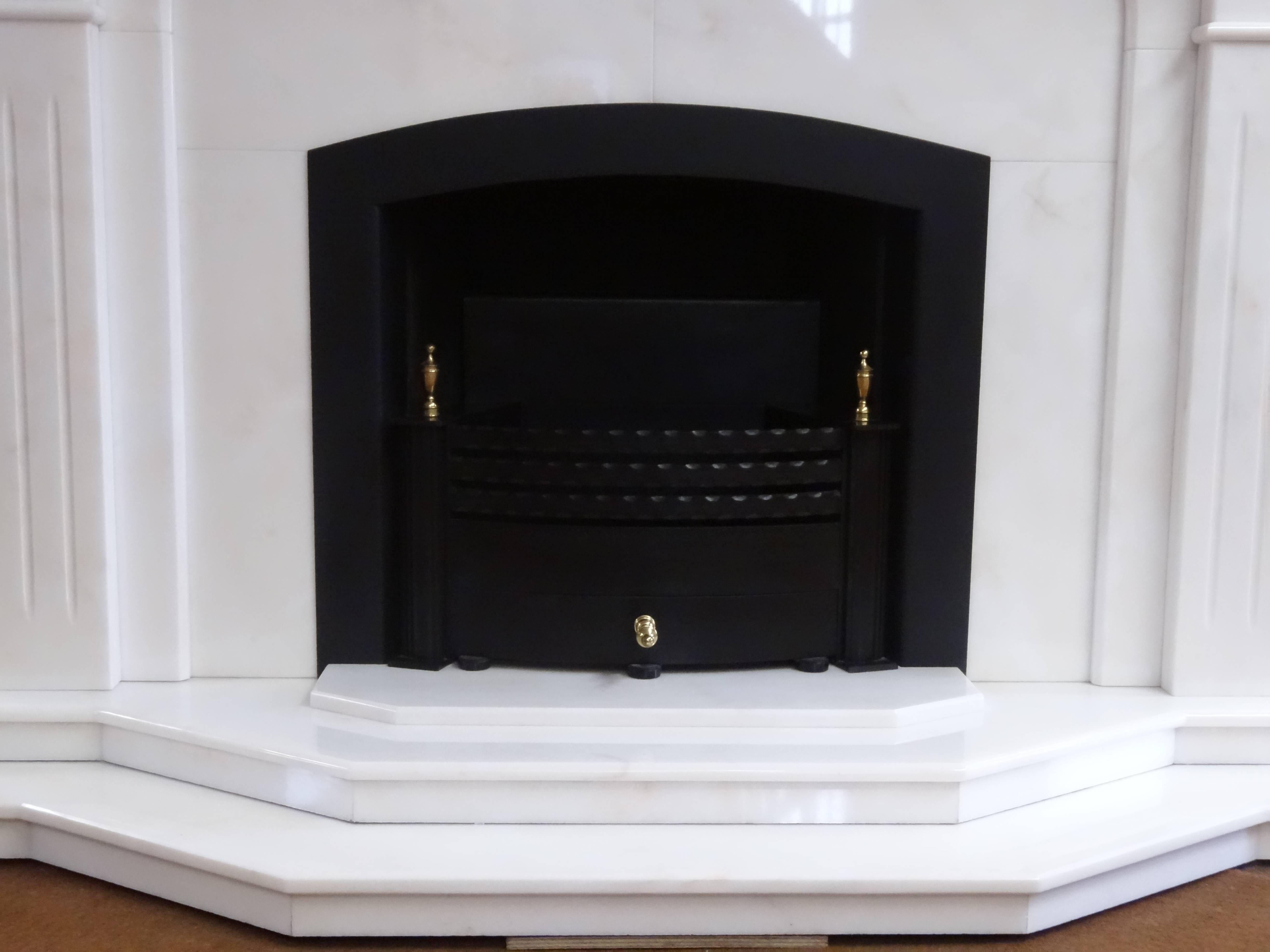 21st Century Contemporary Carved Marble Fireplace with Metal Trim and Fire Grate For Sale 1