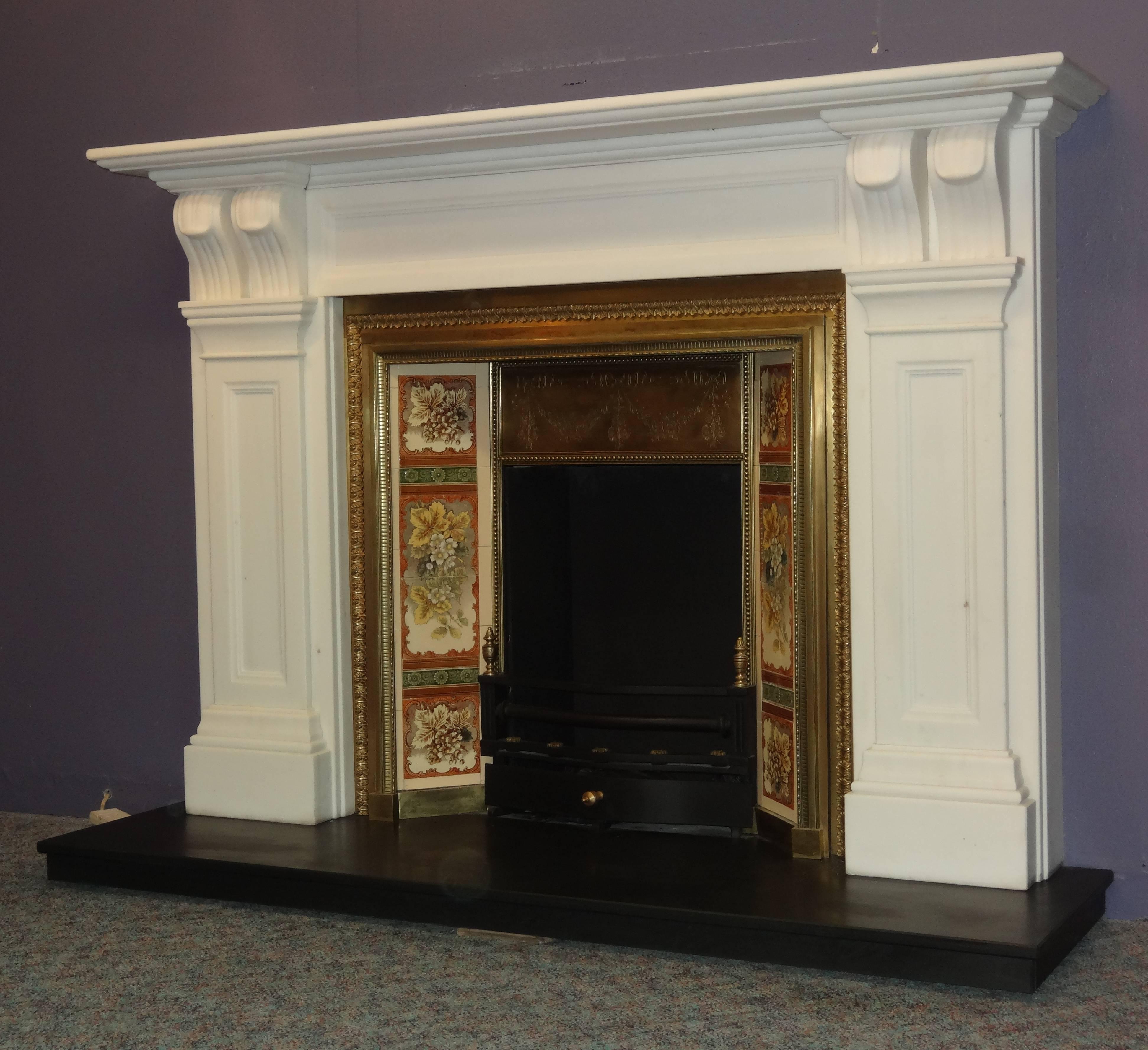 Northern Irish Antique Victorian Style White Marble Fire Surround and Victorian Brass Grate For Sale