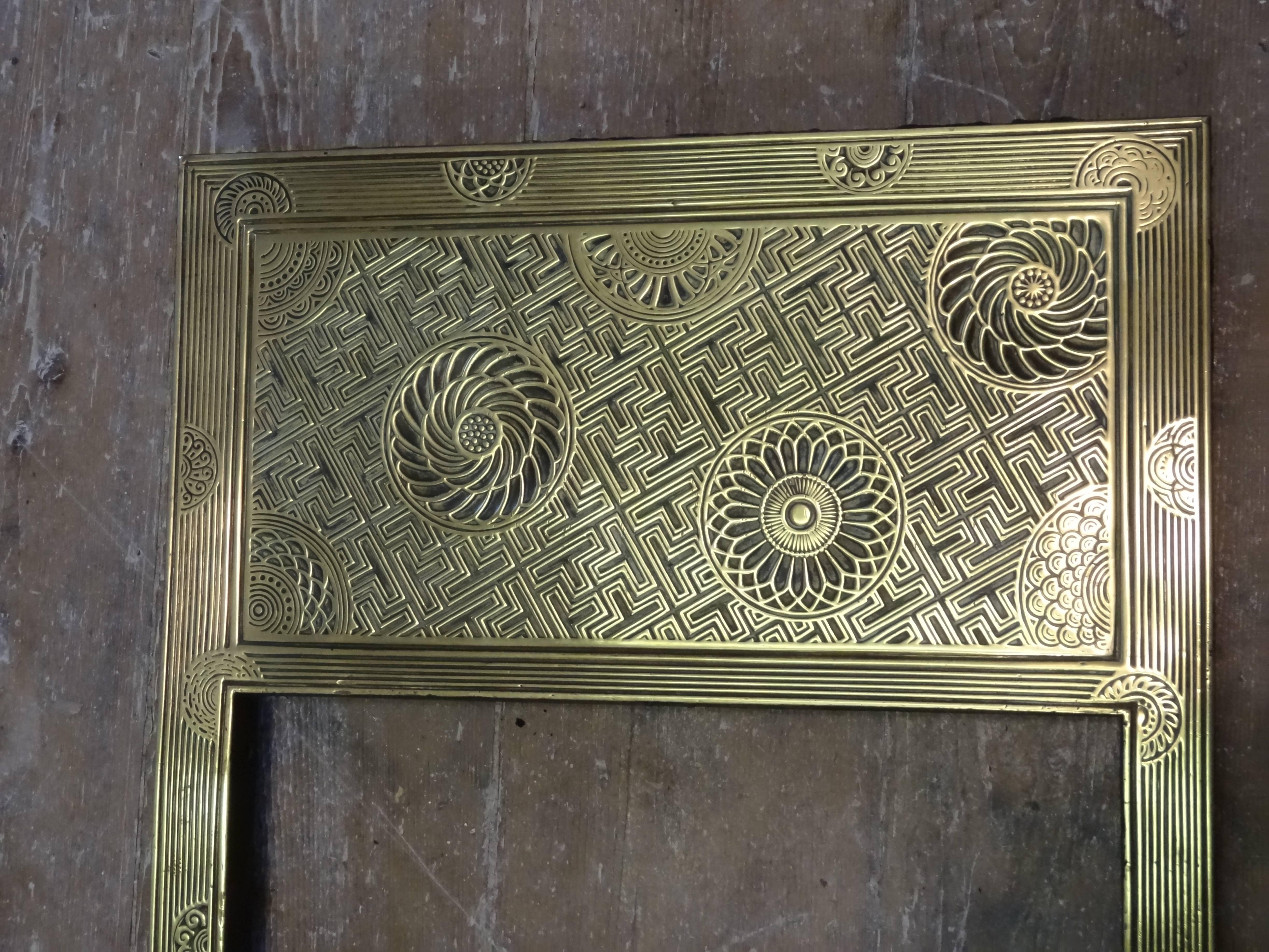 19th Century Thomas Jeckyll Brass and Iron Fire Surround Insert In Good Condition For Sale In Lurgan, Northern Ireland