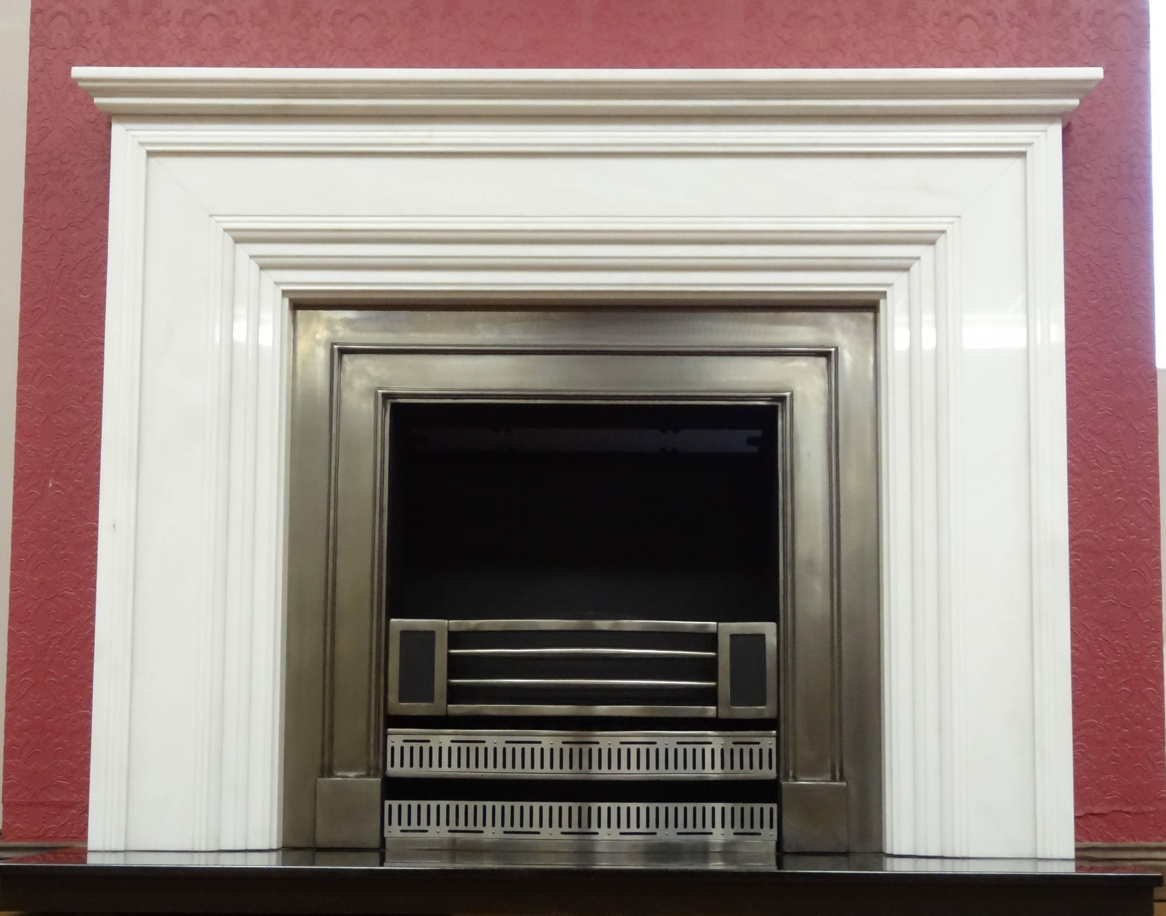 21st Century Carved Marble Fire Surround Polished Iron Insert Granite Hearth For Sale 1