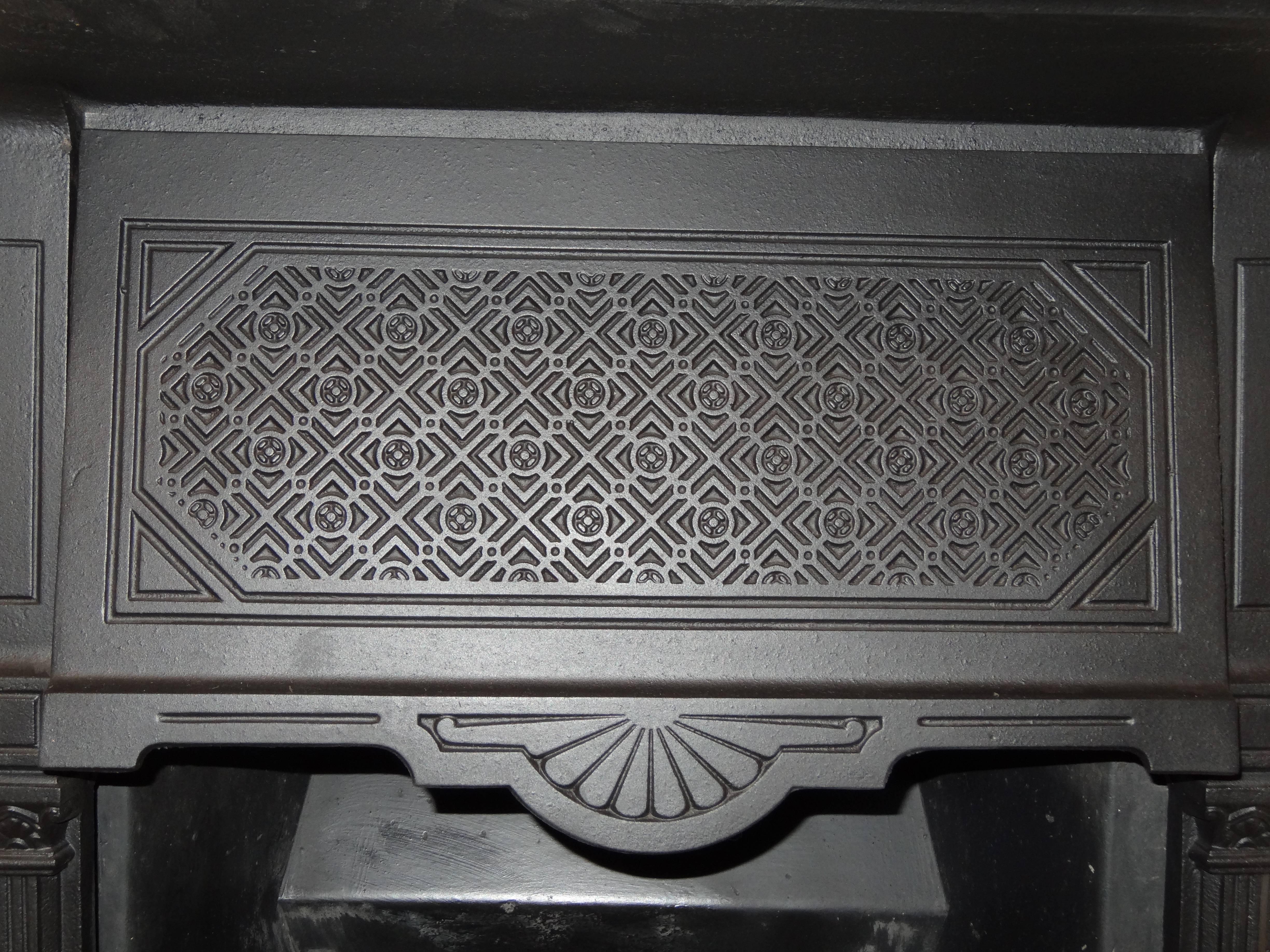 Victorian Irish Late 19th Century Cast Iron Fireplace Insert Grate with Antique Tiles For Sale