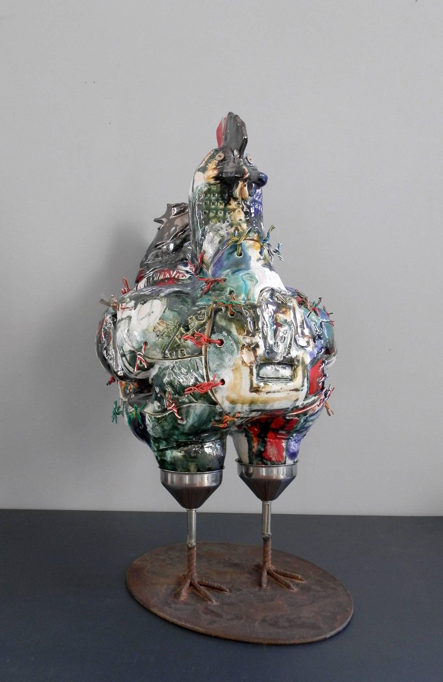 Lifesize Glazed Ceramic Hen Sculpture by Italian Artist Roberta Colombo In Excellent Condition For Sale In Vimercate, IT