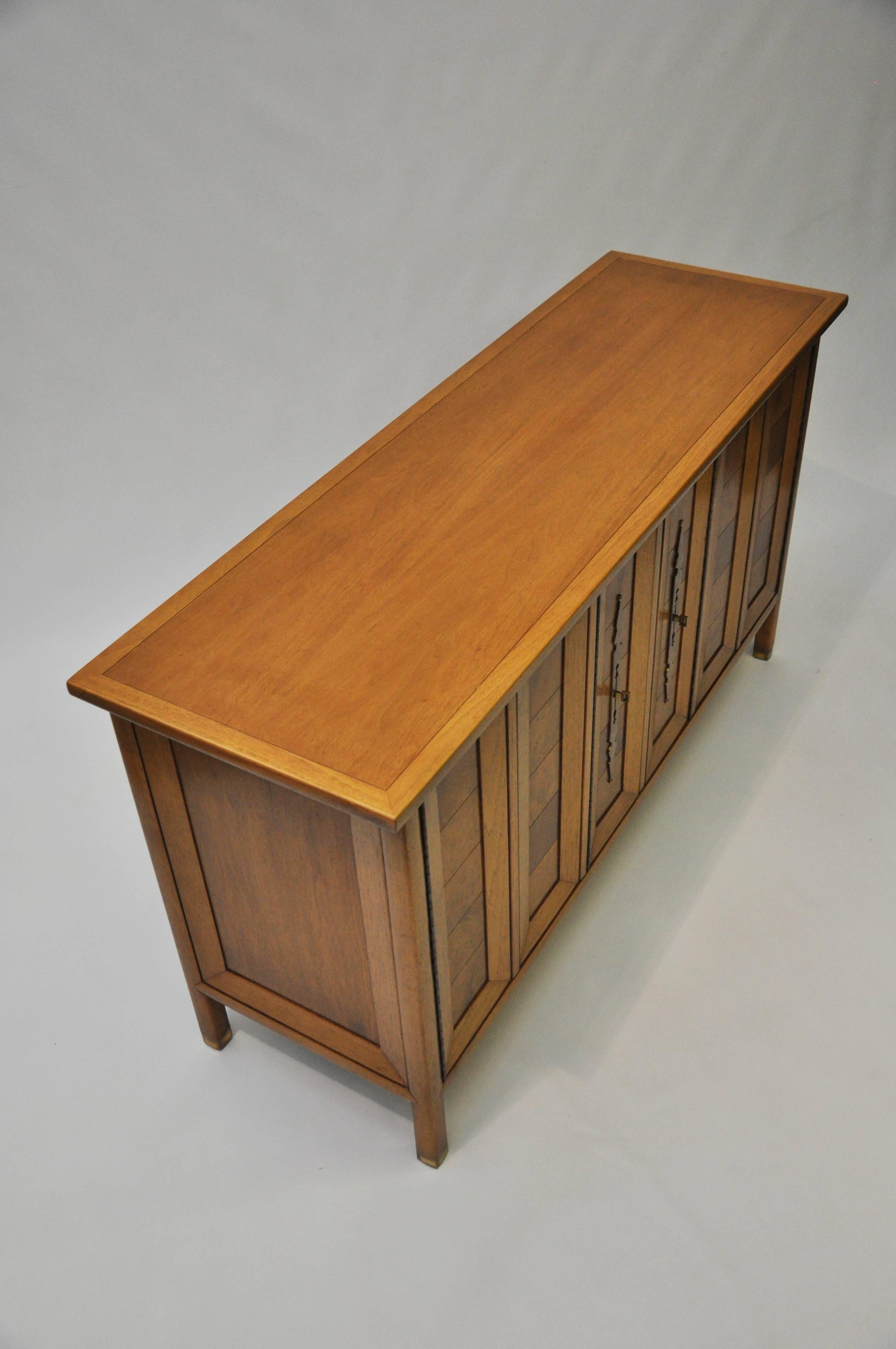 tomlinson mid century furniture